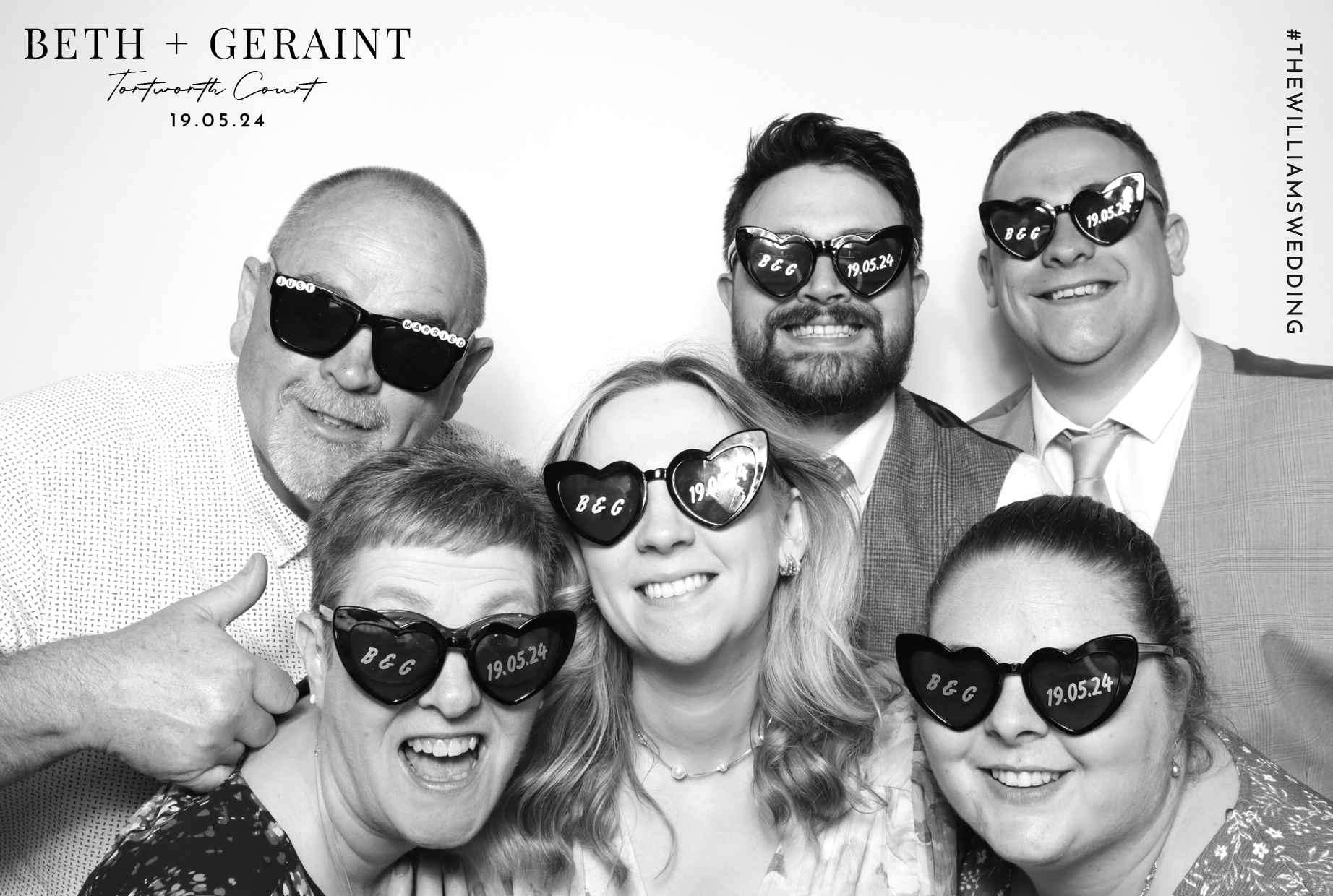 Beth & Geraint | View more photos from the event at images.mobile-photo-booth.com/u/MobilePhotoBoothUK/Beth-Geraint