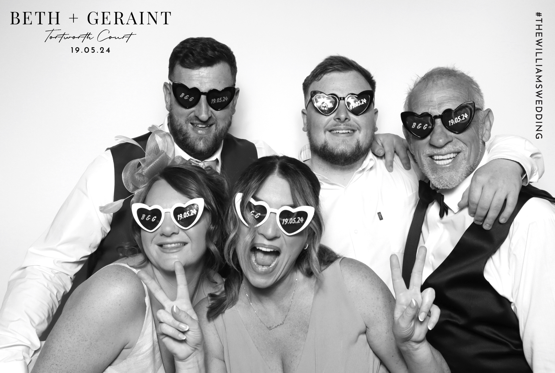 Beth & Geraint | View more photos from the event at images.mobile-photo-booth.com/u/MobilePhotoBoothUK/Beth-Geraint