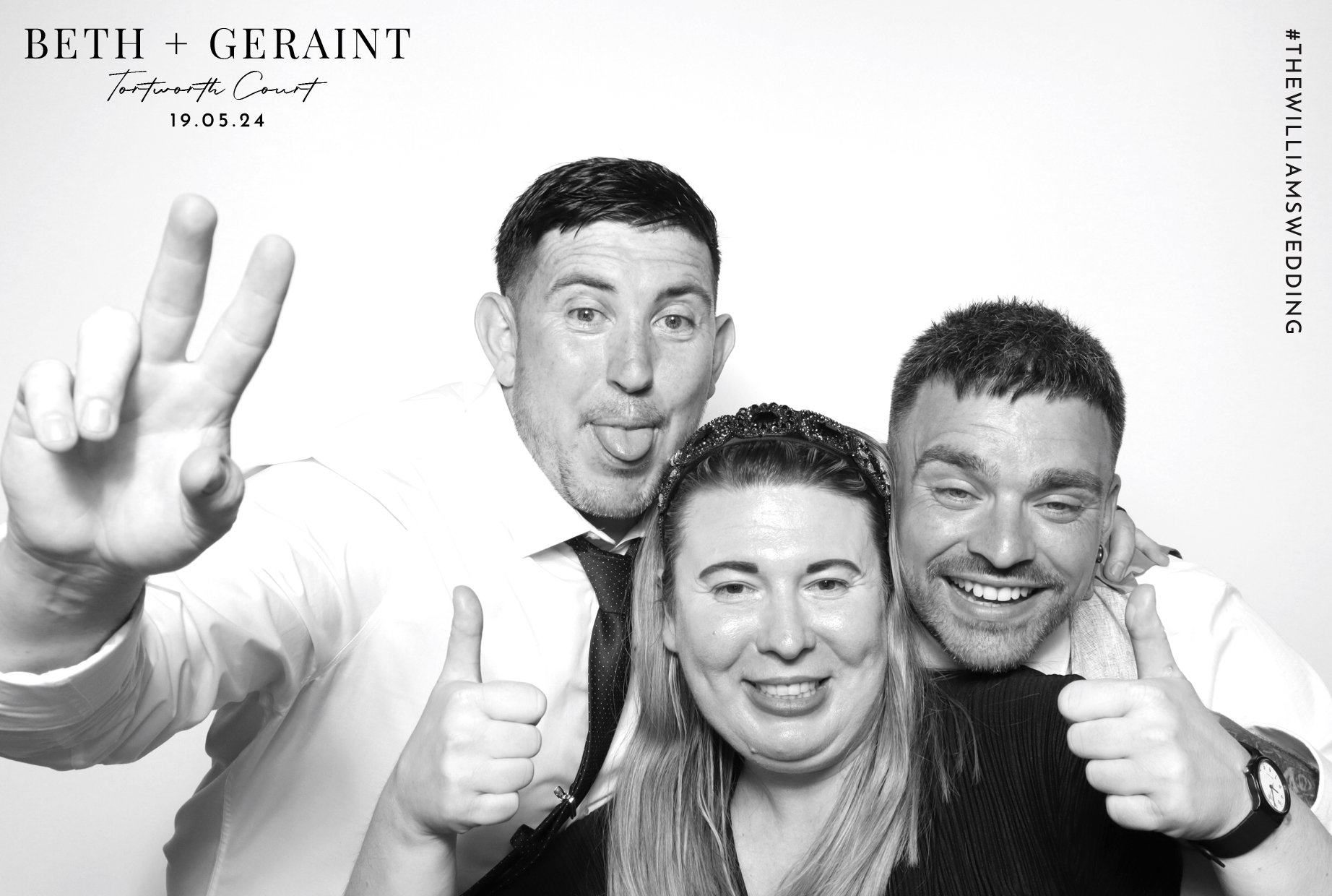 Beth & Geraint | View more photos from the event at images.mobile-photo-booth.com/u/MobilePhotoBoothUK/Beth-Geraint