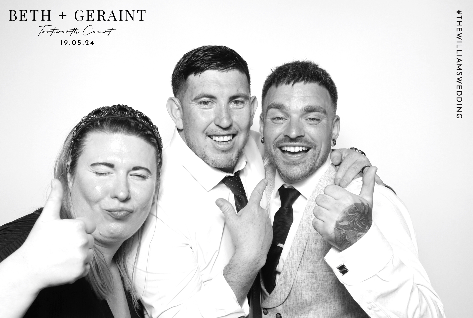 Beth & Geraint | View more photos from the event at images.mobile-photo-booth.com/u/MobilePhotoBoothUK/Beth-Geraint