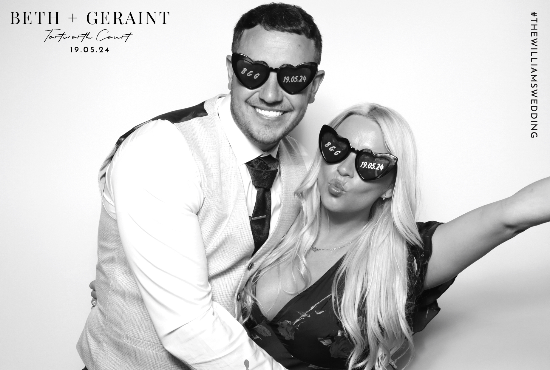 Beth & Geraint | View more photos from the event at images.mobile-photo-booth.com/u/MobilePhotoBoothUK/Beth-Geraint