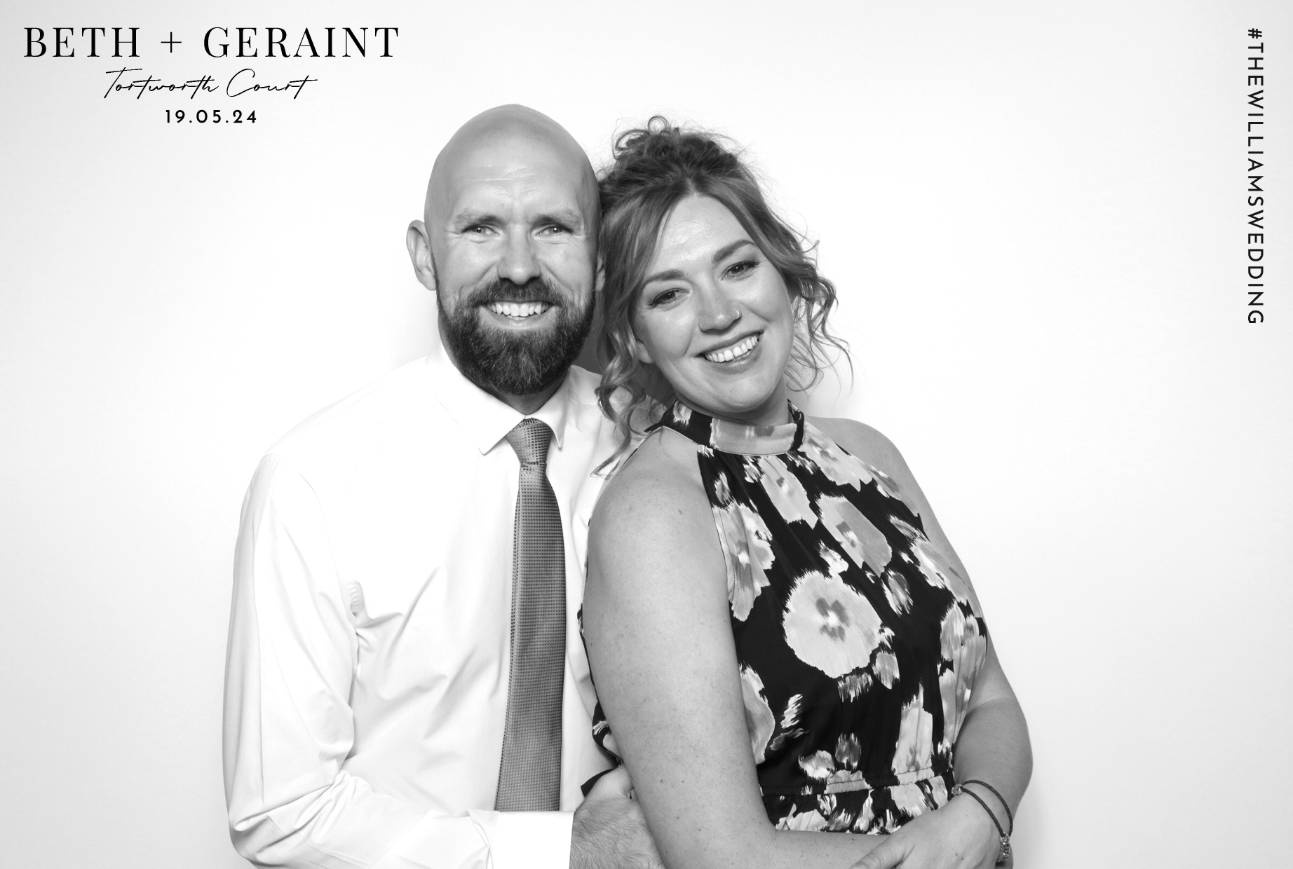 Beth & Geraint | View more photos from the event at images.mobile-photo-booth.com/u/MobilePhotoBoothUK/Beth-Geraint