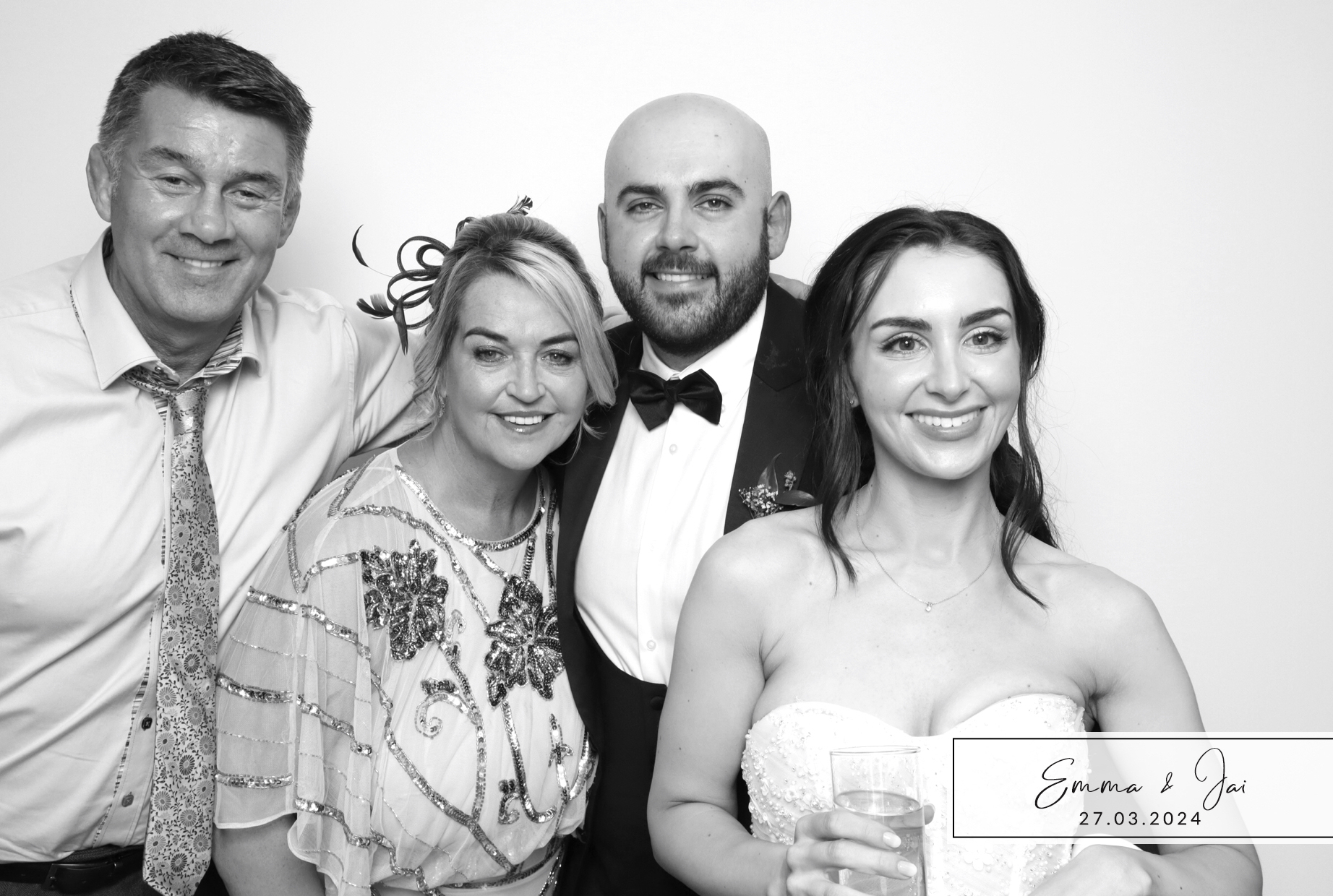 Emma & Jai | View more photos from the event at images.mobile-photo-booth.com/u/MobilePhotoBoothUK/Emma-Jai