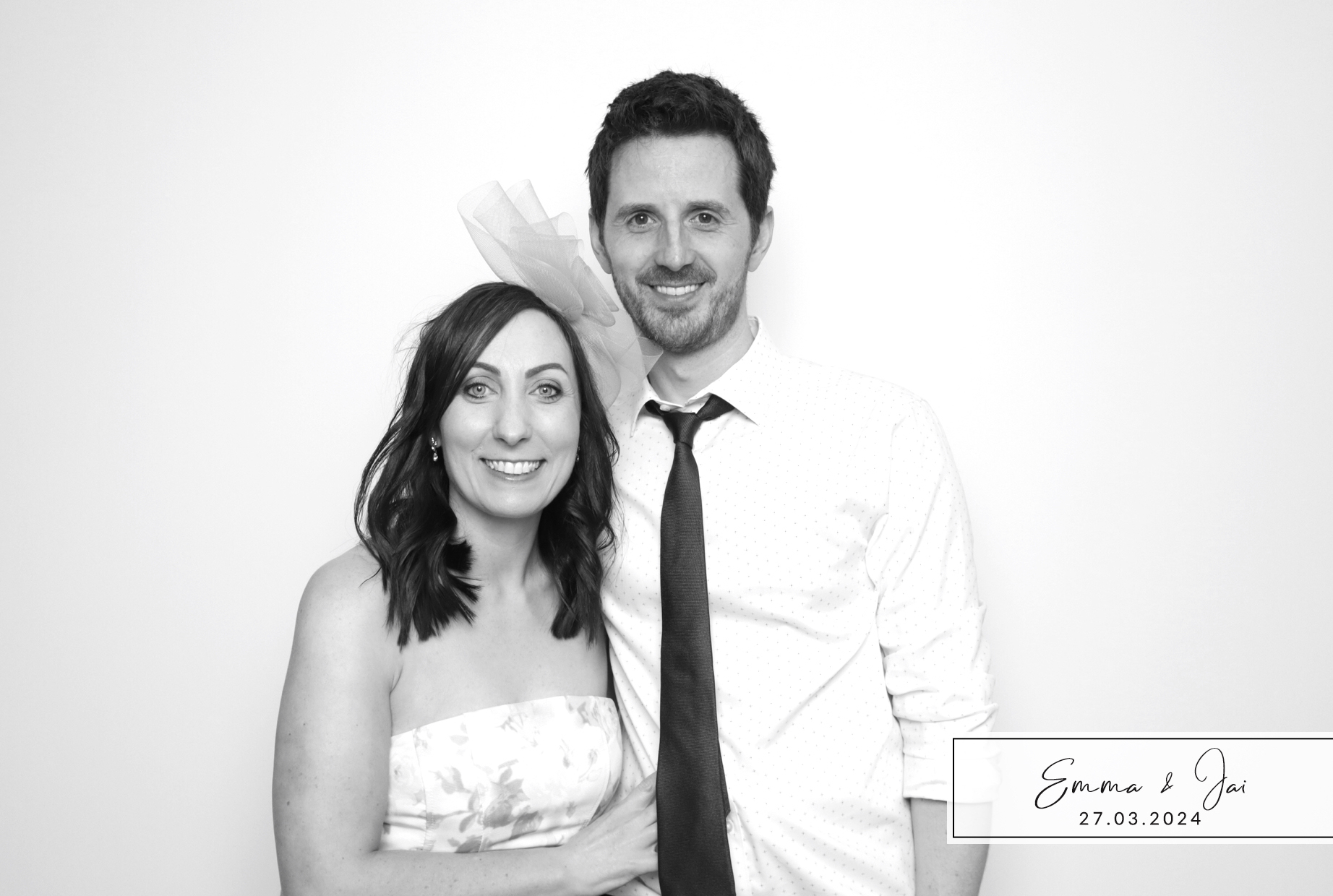 Emma & Jai | View more photos from the event at images.mobile-photo-booth.com/u/MobilePhotoBoothUK/Emma-Jai