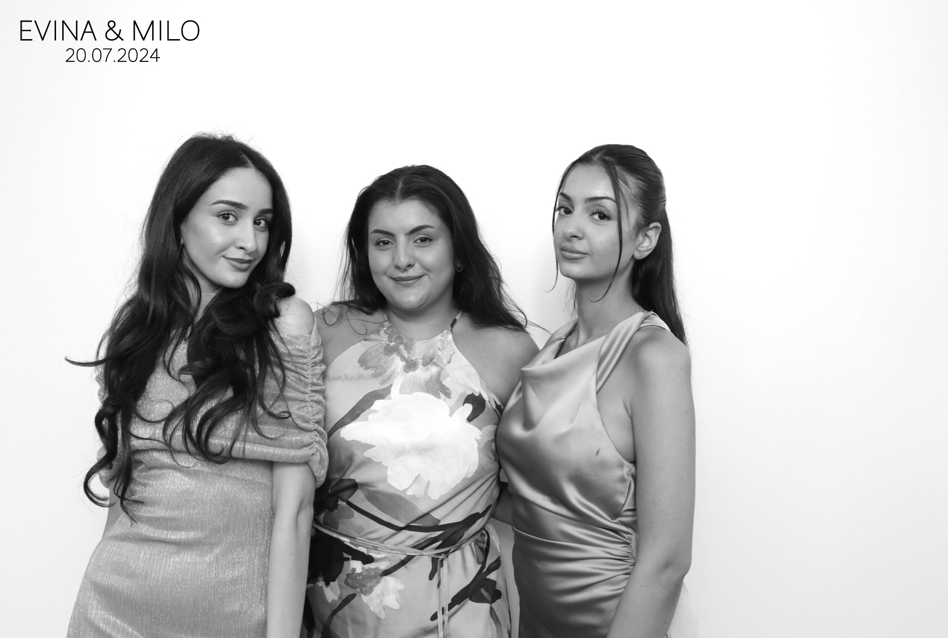 Evina & MIlo | View more photos from the event at images.mobile-photo-booth.com/u/MobilePhotoBoothUK/Evina-MIlo