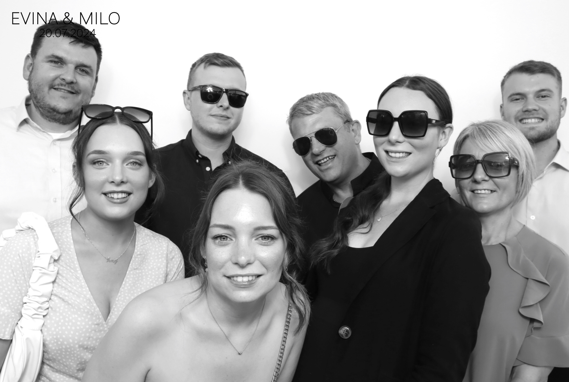 Evina & MIlo | View more photos from the event at images.mobile-photo-booth.com/u/MobilePhotoBoothUK/Evina-MIlo