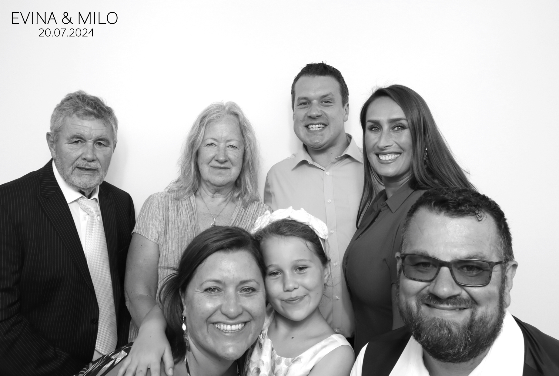 Evina & MIlo | View more photos from the event at images.mobile-photo-booth.com/u/MobilePhotoBoothUK/Evina-MIlo