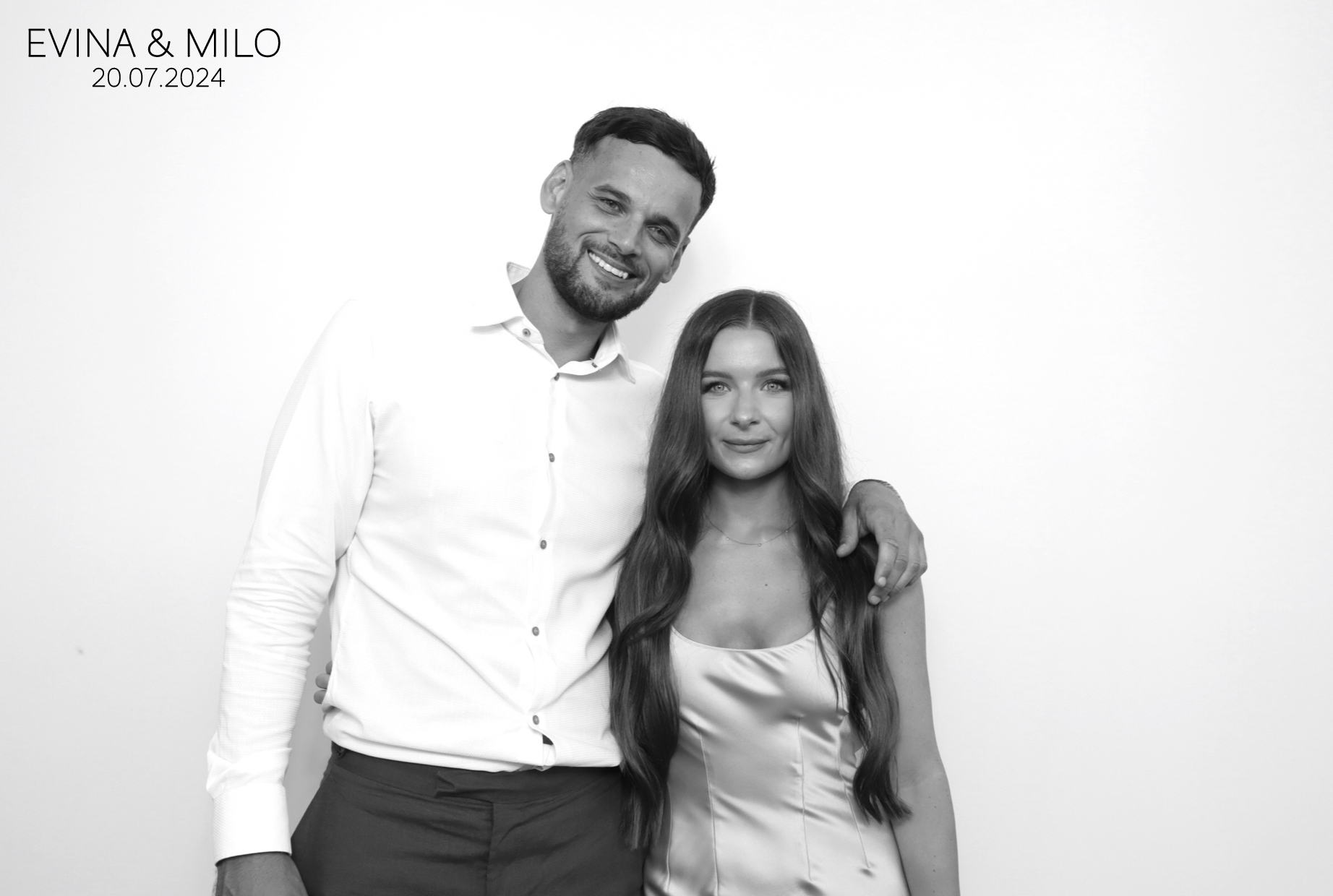 Evina & MIlo | View more photos from the event at images.mobile-photo-booth.com/u/MobilePhotoBoothUK/Evina-MIlo