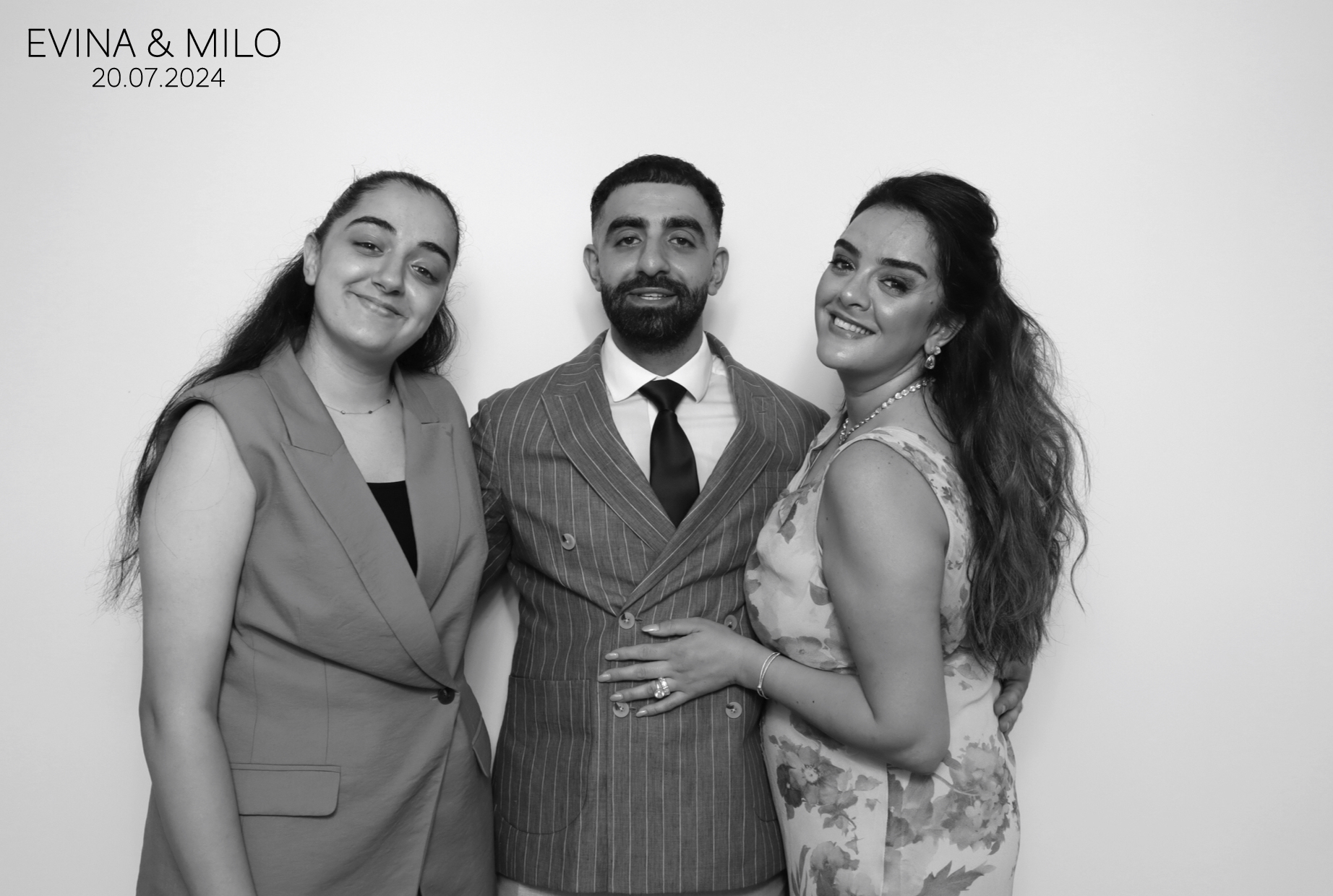 Evina & MIlo | View more photos from the event at images.mobile-photo-booth.com/u/MobilePhotoBoothUK/Evina-MIlo