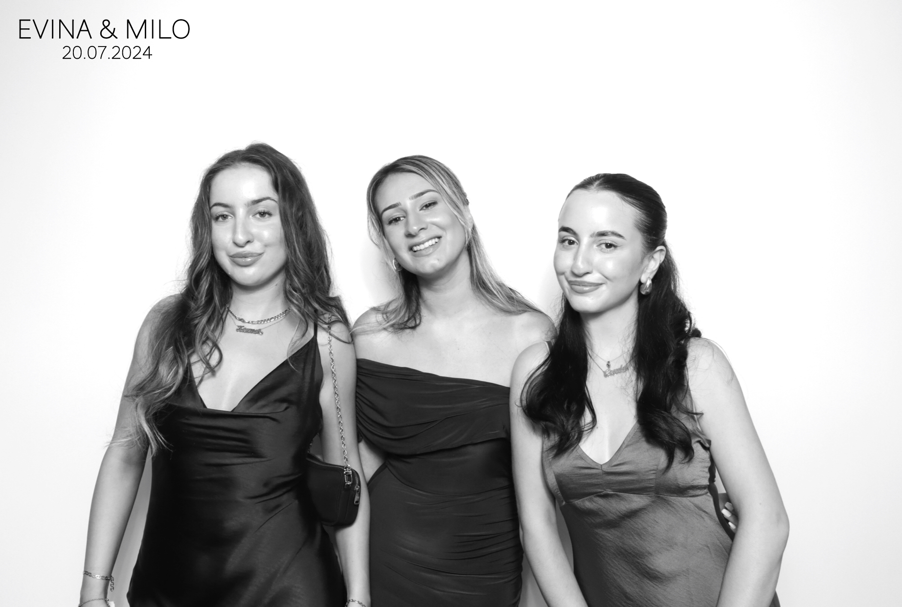 Evina & MIlo | View more photos from the event at images.mobile-photo-booth.com/u/MobilePhotoBoothUK/Evina-MIlo