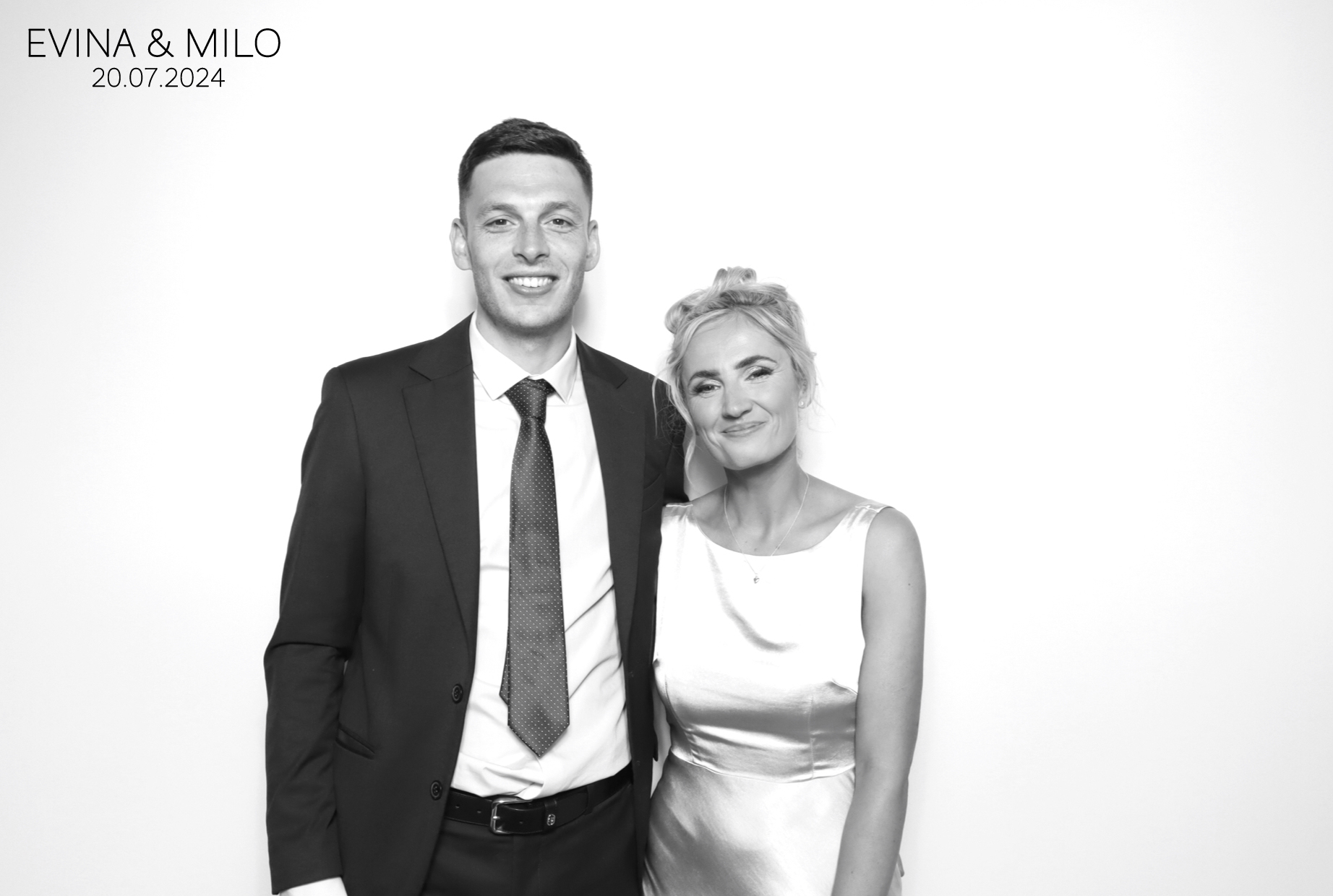 Evina & MIlo | View more photos from the event at images.mobile-photo-booth.com/u/MobilePhotoBoothUK/Evina-MIlo