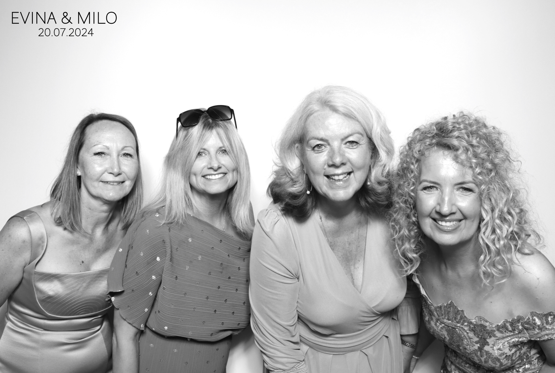 Evina & MIlo | View more photos from the event at images.mobile-photo-booth.com/u/MobilePhotoBoothUK/Evina-MIlo