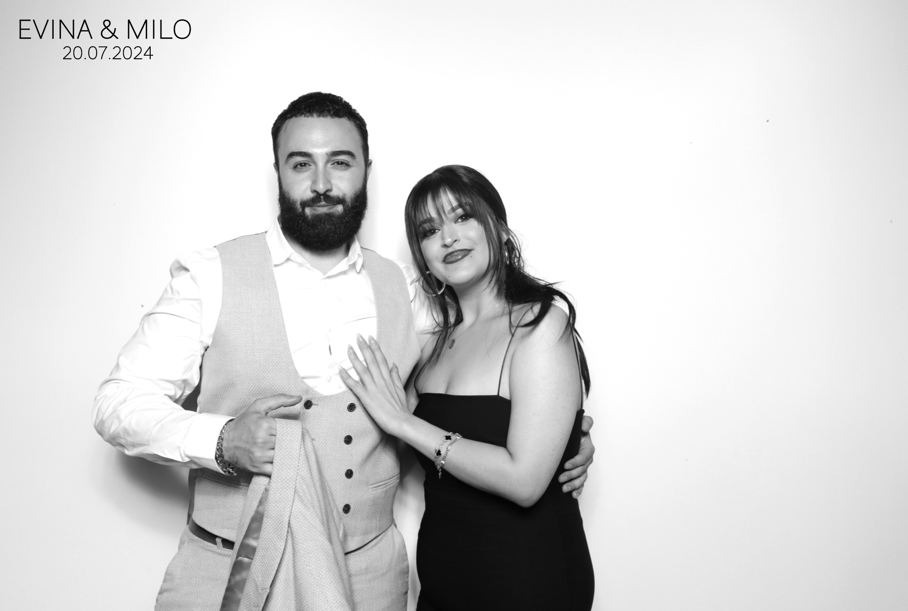 Evina & MIlo | View more photos from the event at images.mobile-photo-booth.com/u/MobilePhotoBoothUK/Evina-MIlo