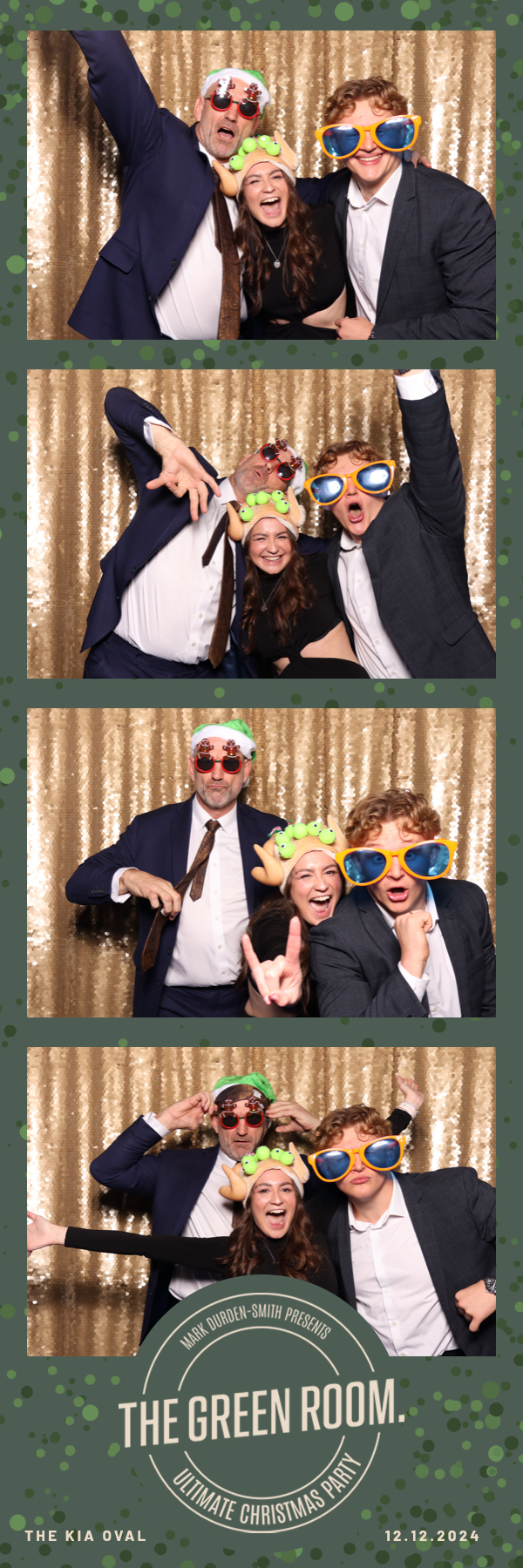 Green Room Christmas Party | View more photos from the event at images.mobile-photo-booth.com/u/MobilePhotoBoothUK/Green-Room-Christmas-Party-0