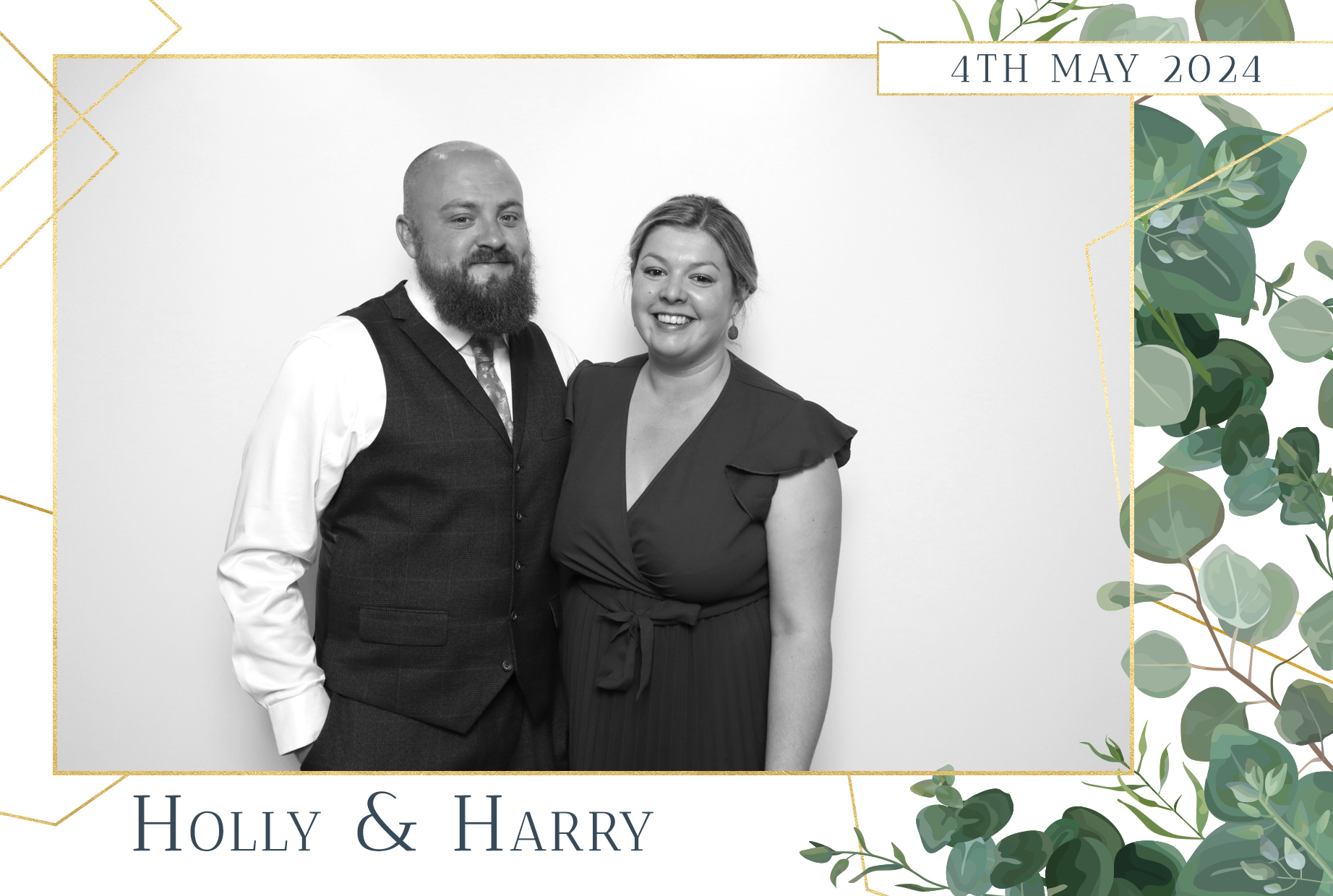 Holly & Harry | View more photos from the event at images.mobile-photo-booth.com/u/MobilePhotoBoothUK/Holly-Harry