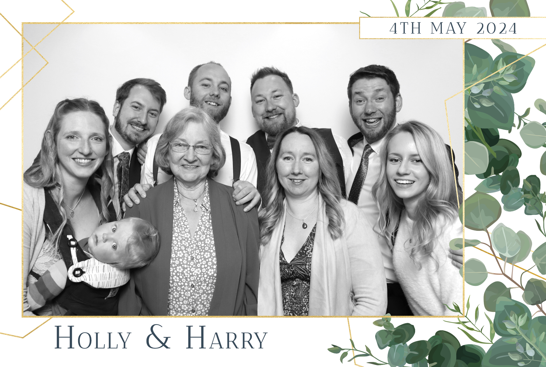 Holly & Harry | View more photos from the event at images.mobile-photo-booth.com/u/MobilePhotoBoothUK/Holly-Harry