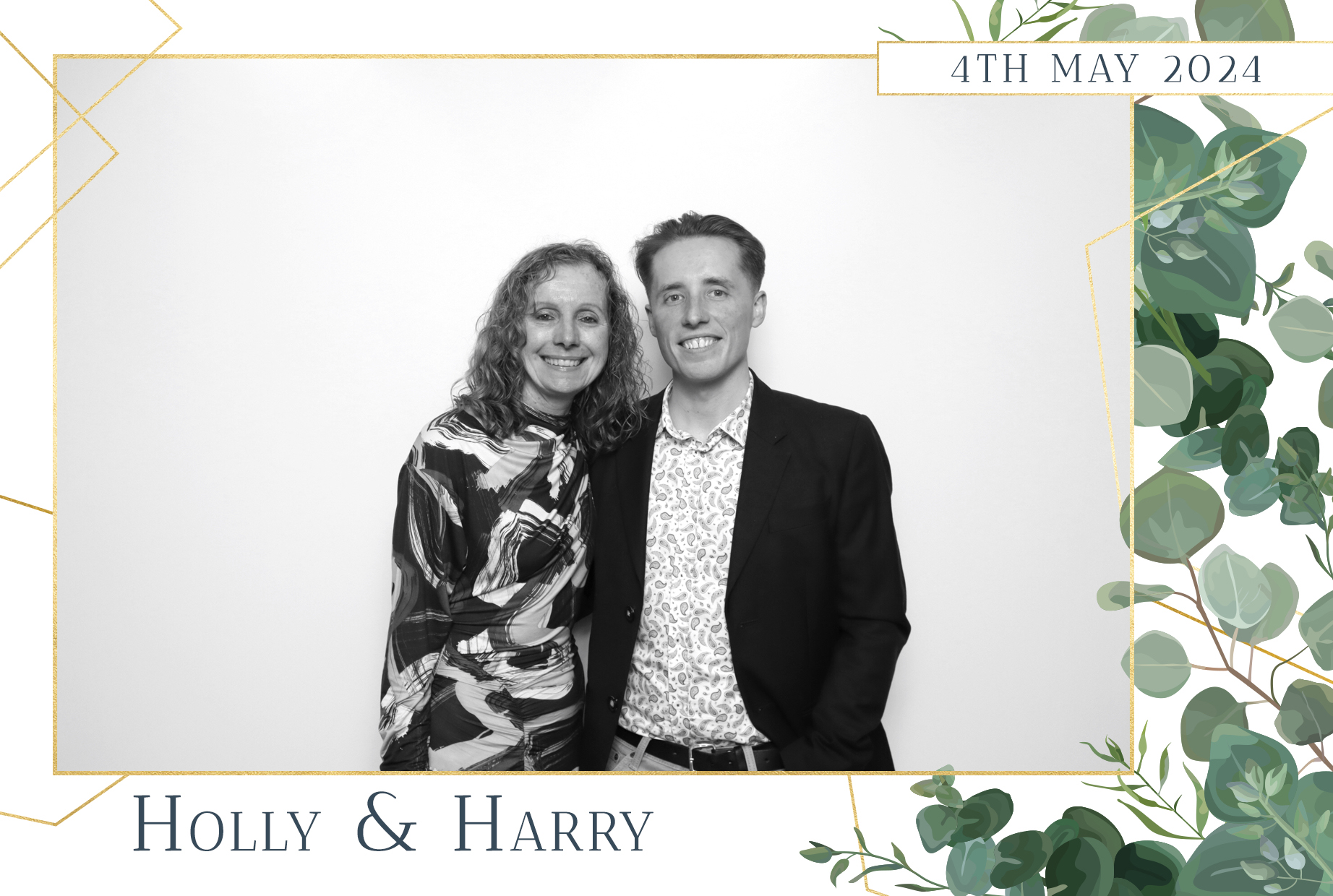Holly & Harry | View more photos from the event at images.mobile-photo-booth.com/u/MobilePhotoBoothUK/Holly-Harry