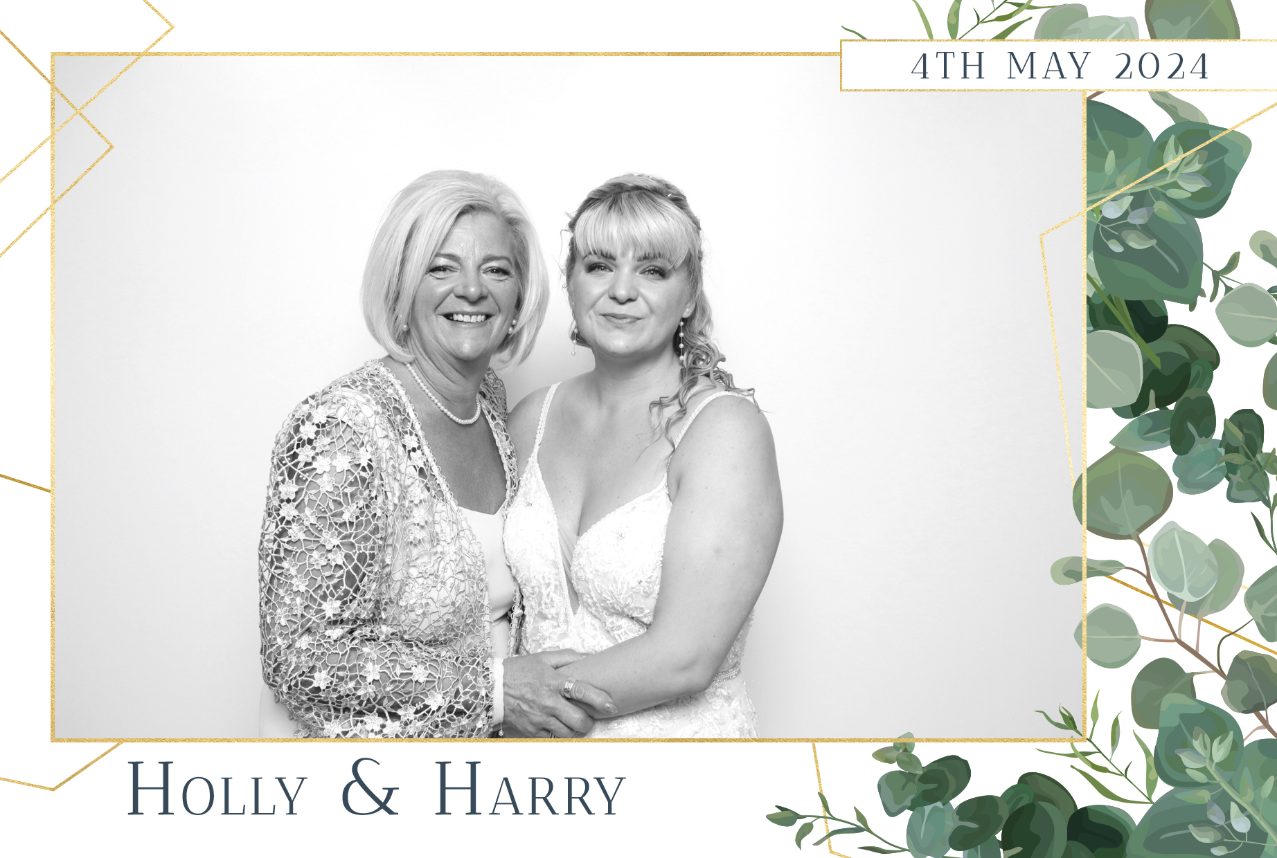 Holly & Harry | View more photos from the event at images.mobile-photo-booth.com/u/MobilePhotoBoothUK/Holly-Harry