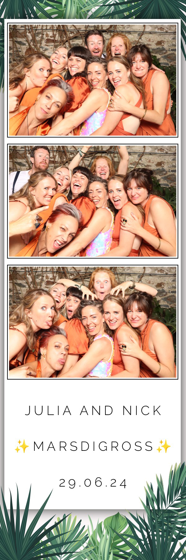 Julia & Nick | View more photos from the event at images.mobile-photo-booth.com/u/MobilePhotoBoothUK/Julia-Nick