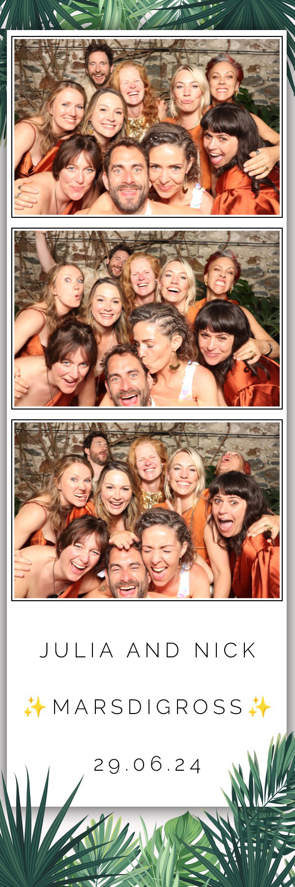 Julia & Nick | View more photos from the event at images.mobile-photo-booth.com/u/MobilePhotoBoothUK/Julia-Nick