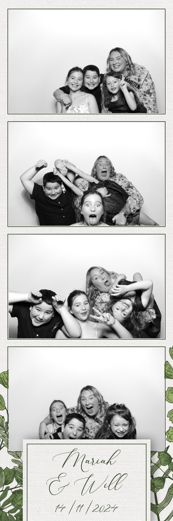 Mariah & Will | View more photos from the event at images.mobile-photo-booth.com/u/MobilePhotoBoothUK/Mariah-Will