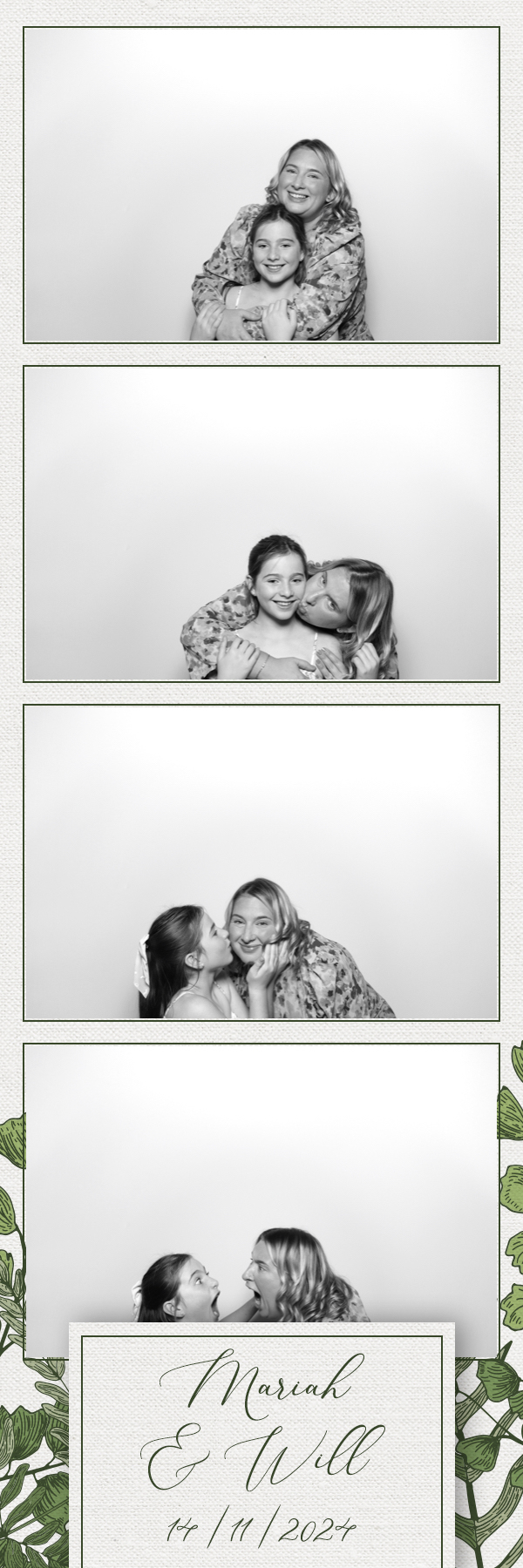Mariah & Will | View more photos from the event at images.mobile-photo-booth.com/u/MobilePhotoBoothUK/Mariah-Will