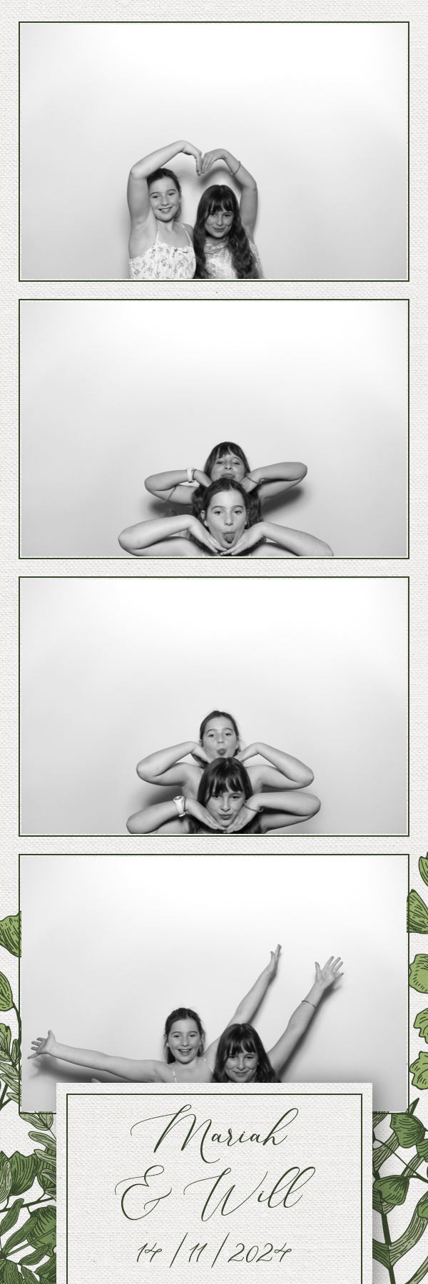 Mariah & Will | View more photos from the event at images.mobile-photo-booth.com/u/MobilePhotoBoothUK/Mariah-Will