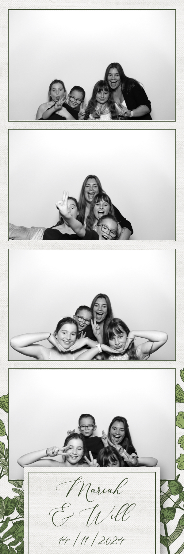 Mariah & Will | View more photos from the event at images.mobile-photo-booth.com/u/MobilePhotoBoothUK/Mariah-Will