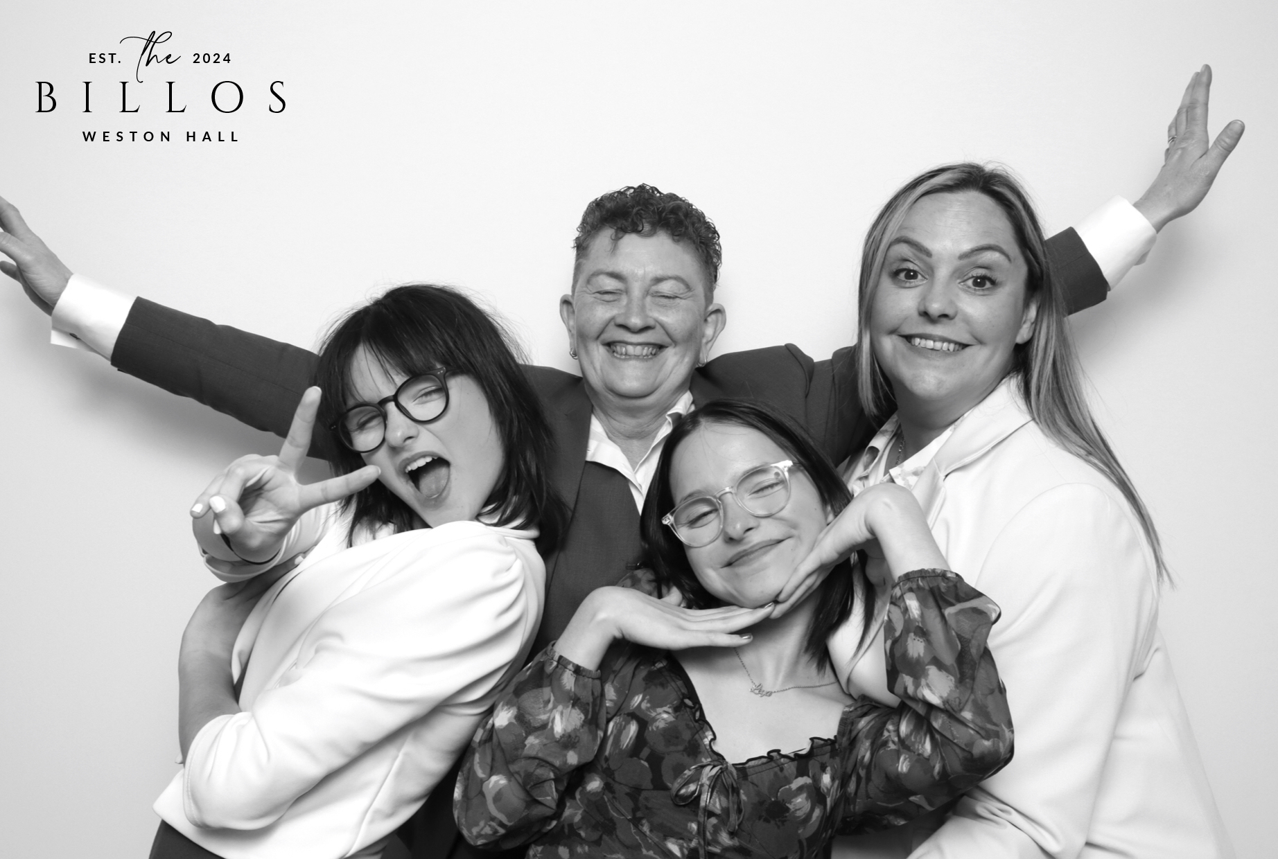 Meg & Matt | View more photos from the event at images.mobile-photo-booth.com/u/MobilePhotoBoothUK/Meg-Matt