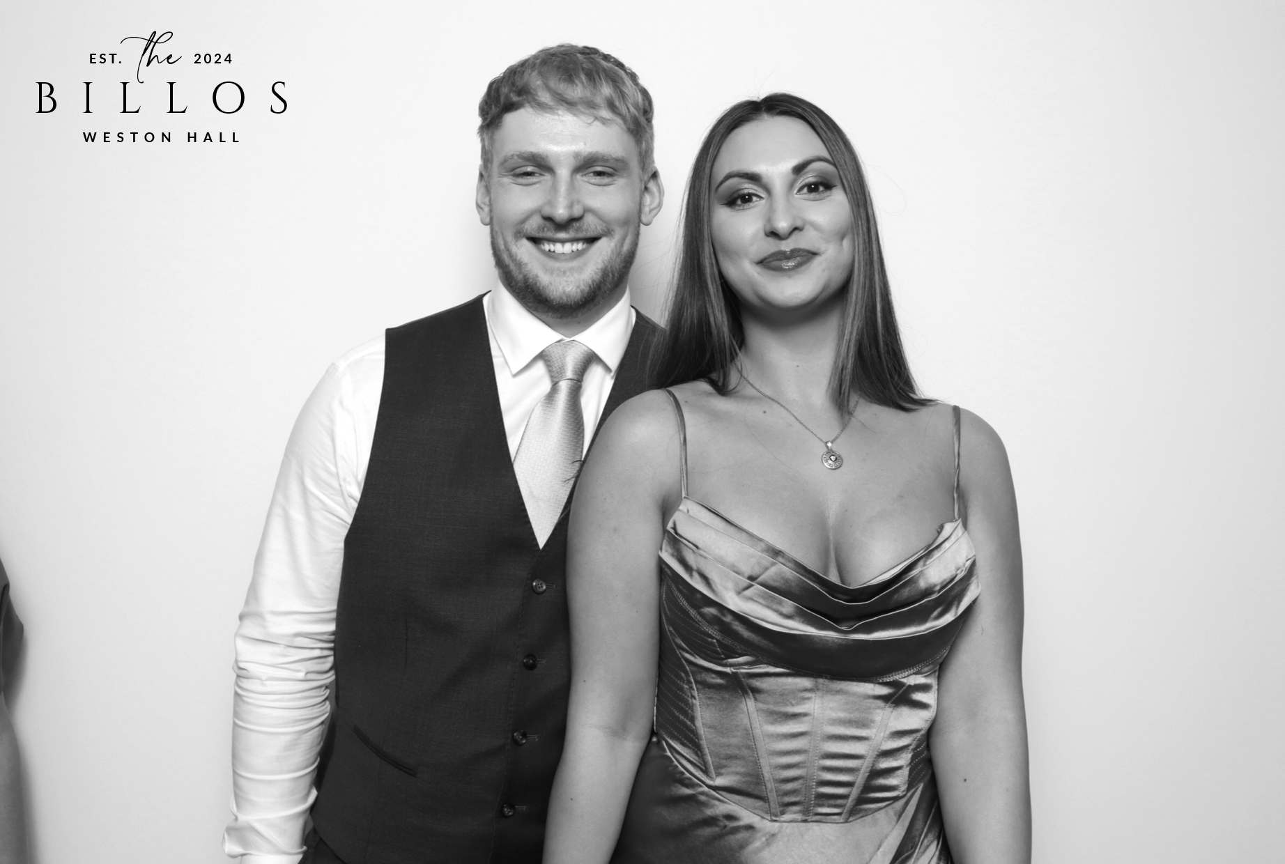Meg & Matt | View more photos from the event at images.mobile-photo-booth.com/u/MobilePhotoBoothUK/Meg-Matt