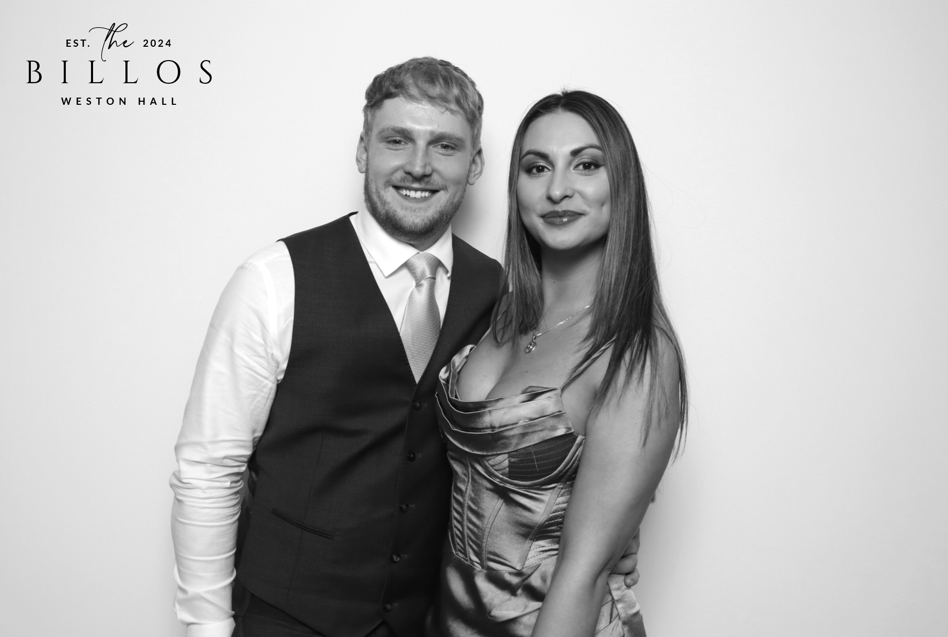 Meg & Matt | View more photos from the event at images.mobile-photo-booth.com/u/MobilePhotoBoothUK/Meg-Matt