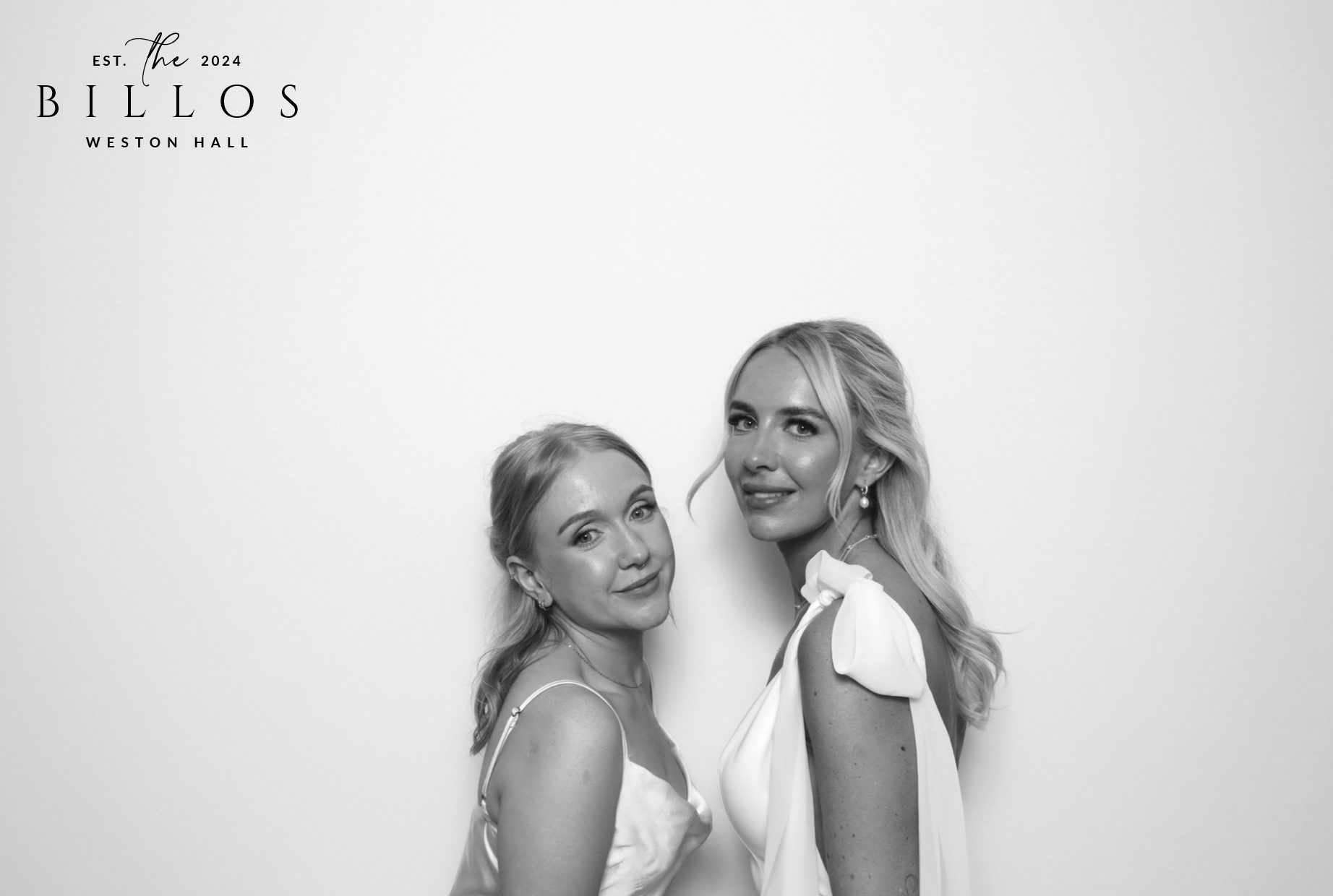 Meg & Matt | View more photos from the event at images.mobile-photo-booth.com/u/MobilePhotoBoothUK/Meg-Matt