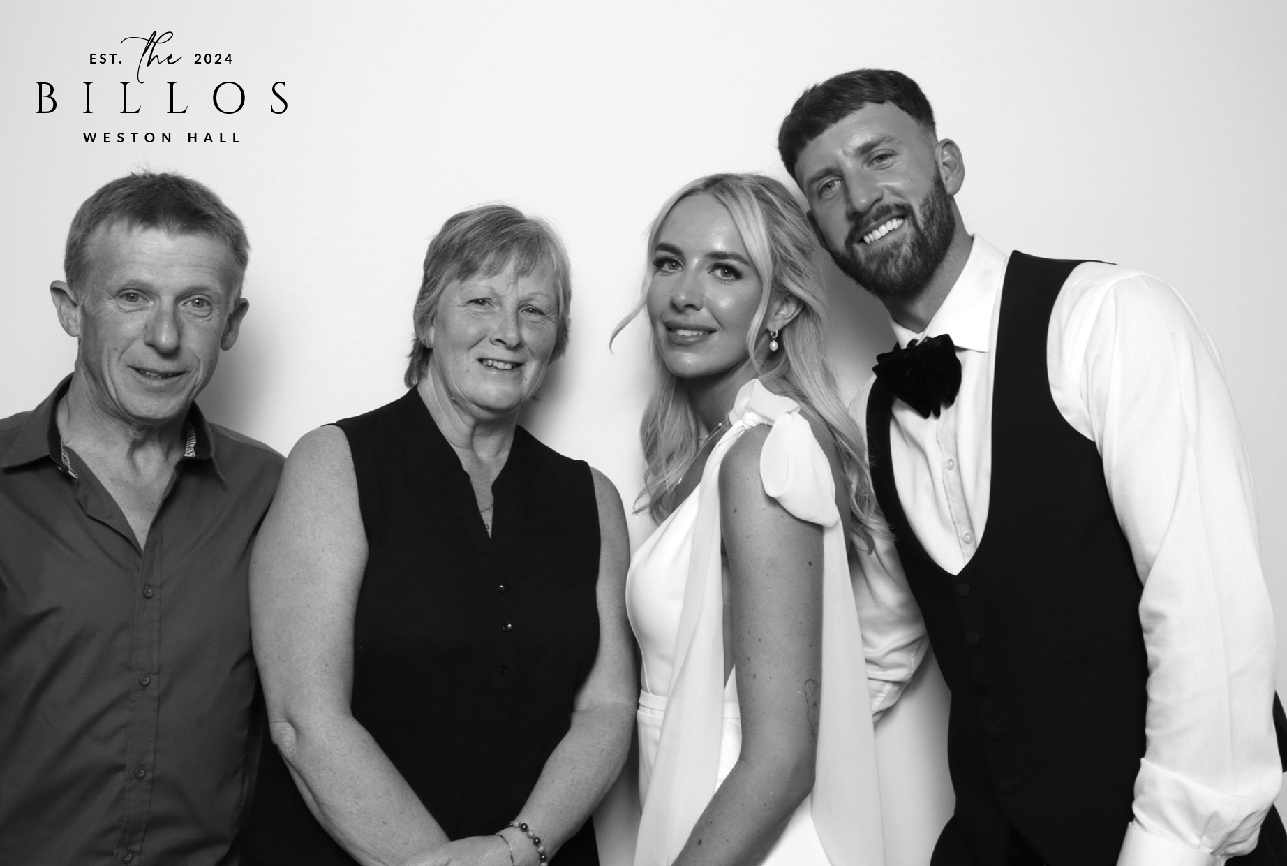 Meg & Matt | View more photos from the event at images.mobile-photo-booth.com/u/MobilePhotoBoothUK/Meg-Matt