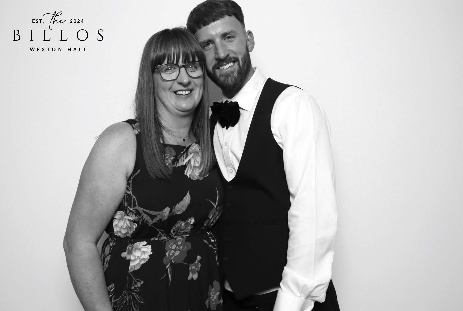 Meg & Matt | View more photos from the event at images.mobile-photo-booth.com/u/MobilePhotoBoothUK/Meg-Matt