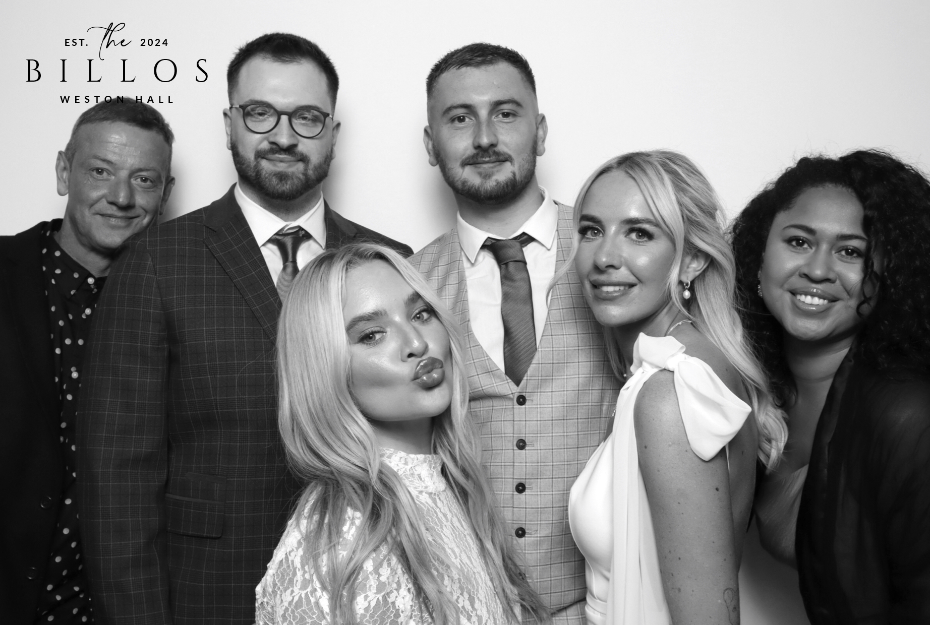 Meg & Matt | View more photos from the event at images.mobile-photo-booth.com/u/MobilePhotoBoothUK/Meg-Matt