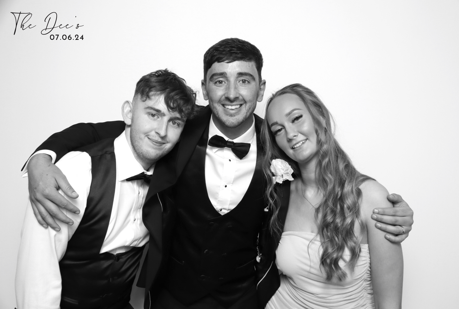 Megan & Scott | View more photos from the event at images.mobile-photo-booth.com/u/MobilePhotoBoothUK/Megan-Scott