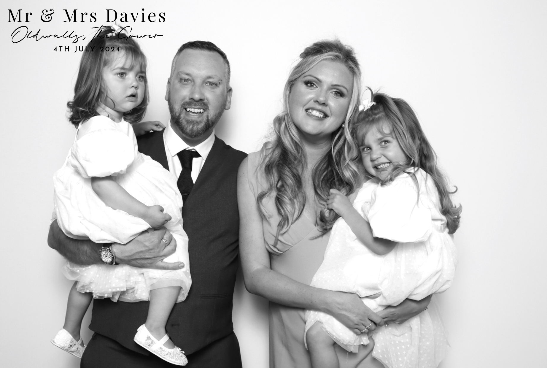 Mr & Mrs Davies | View more photos from the event at images.mobile-photo-booth.com/u/MobilePhotoBoothUK/Mr-Mrs-Davies