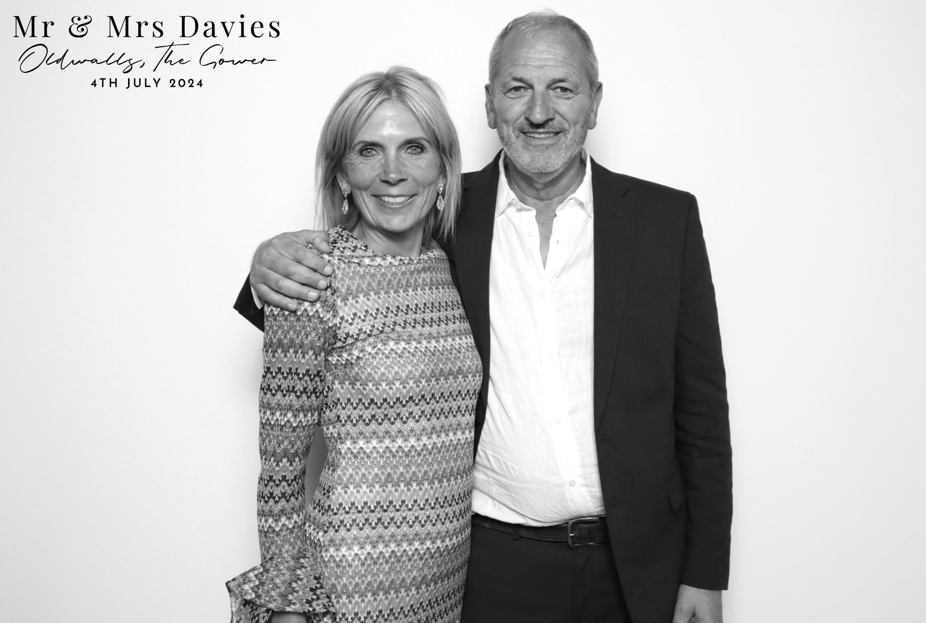 Mr & Mrs Davies | View more photos from the event at images.mobile-photo-booth.com/u/MobilePhotoBoothUK/Mr-Mrs-Davies