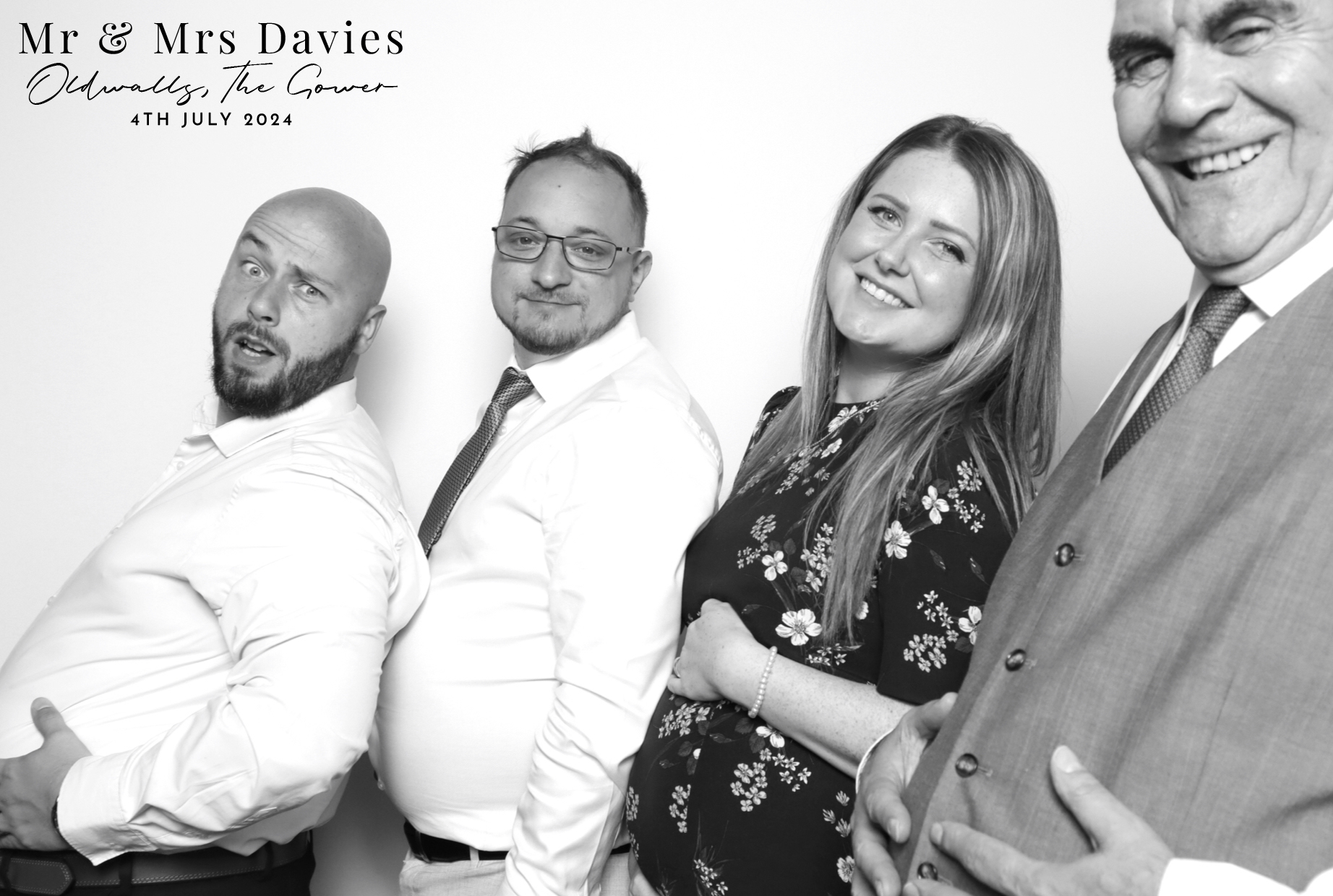 Mr & Mrs Davies | View more photos from the event at images.mobile-photo-booth.com/u/MobilePhotoBoothUK/Mr-Mrs-Davies