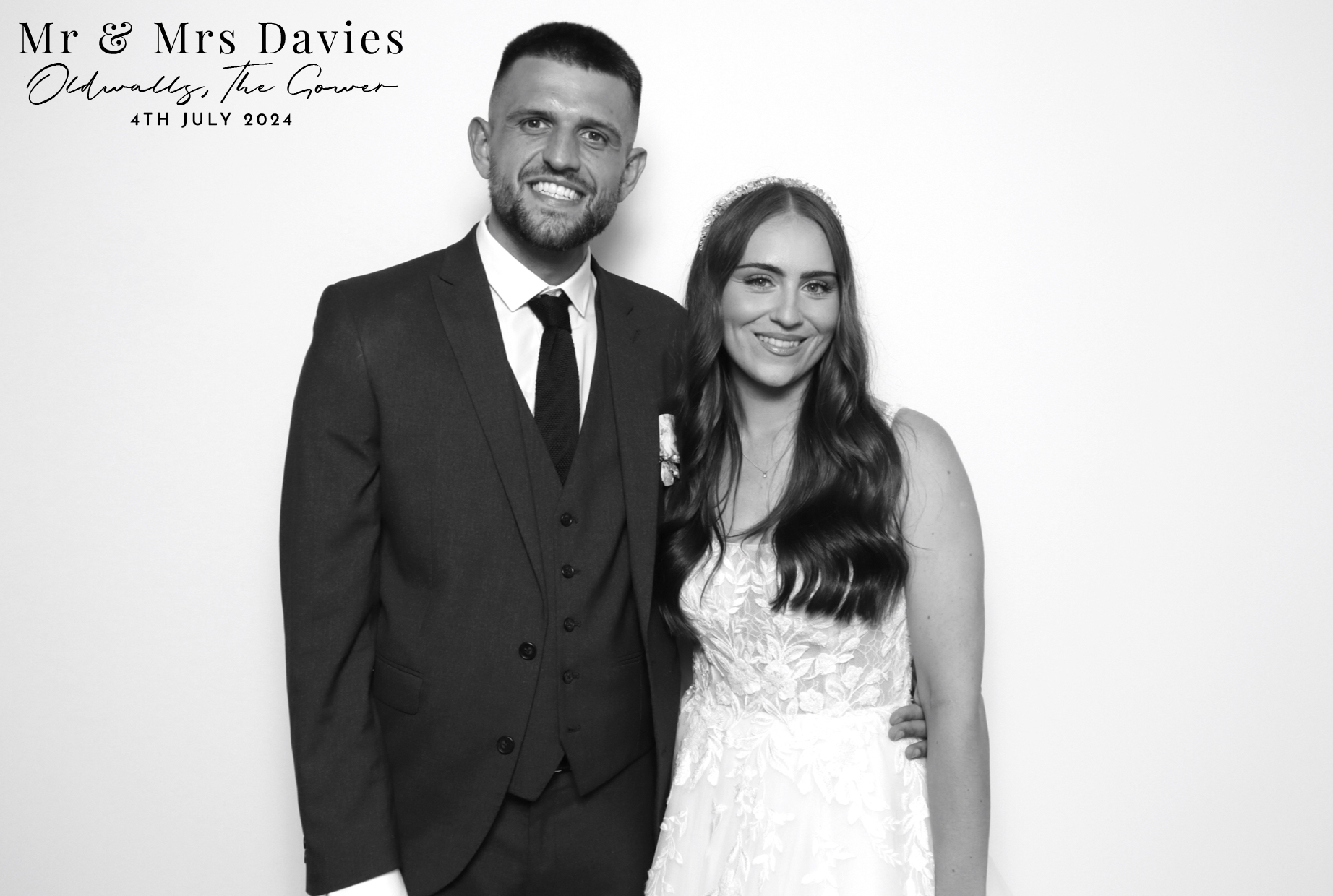 Mr & Mrs Davies | View more photos from the event at images.mobile-photo-booth.com/u/MobilePhotoBoothUK/Mr-Mrs-Davies
