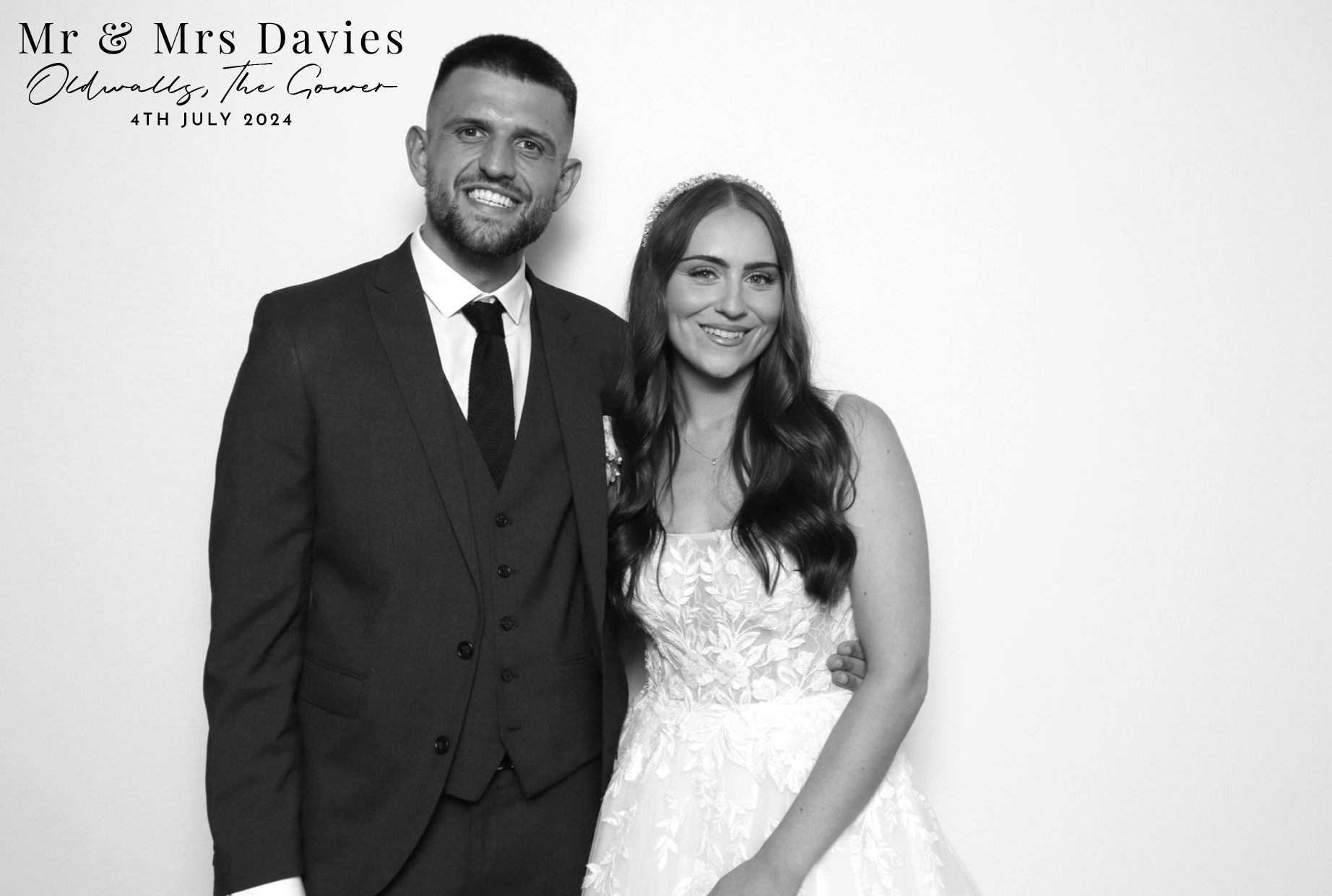 Mr & Mrs Davies | View more photos from the event at images.mobile-photo-booth.com/u/MobilePhotoBoothUK/Mr-Mrs-Davies