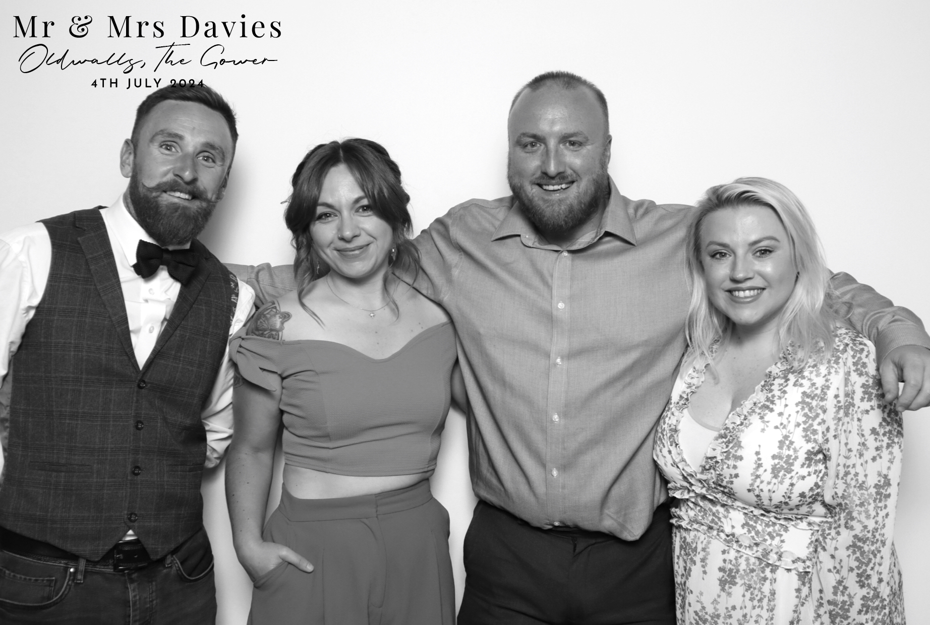Mr & Mrs Davies | View more photos from the event at images.mobile-photo-booth.com/u/MobilePhotoBoothUK/Mr-Mrs-Davies