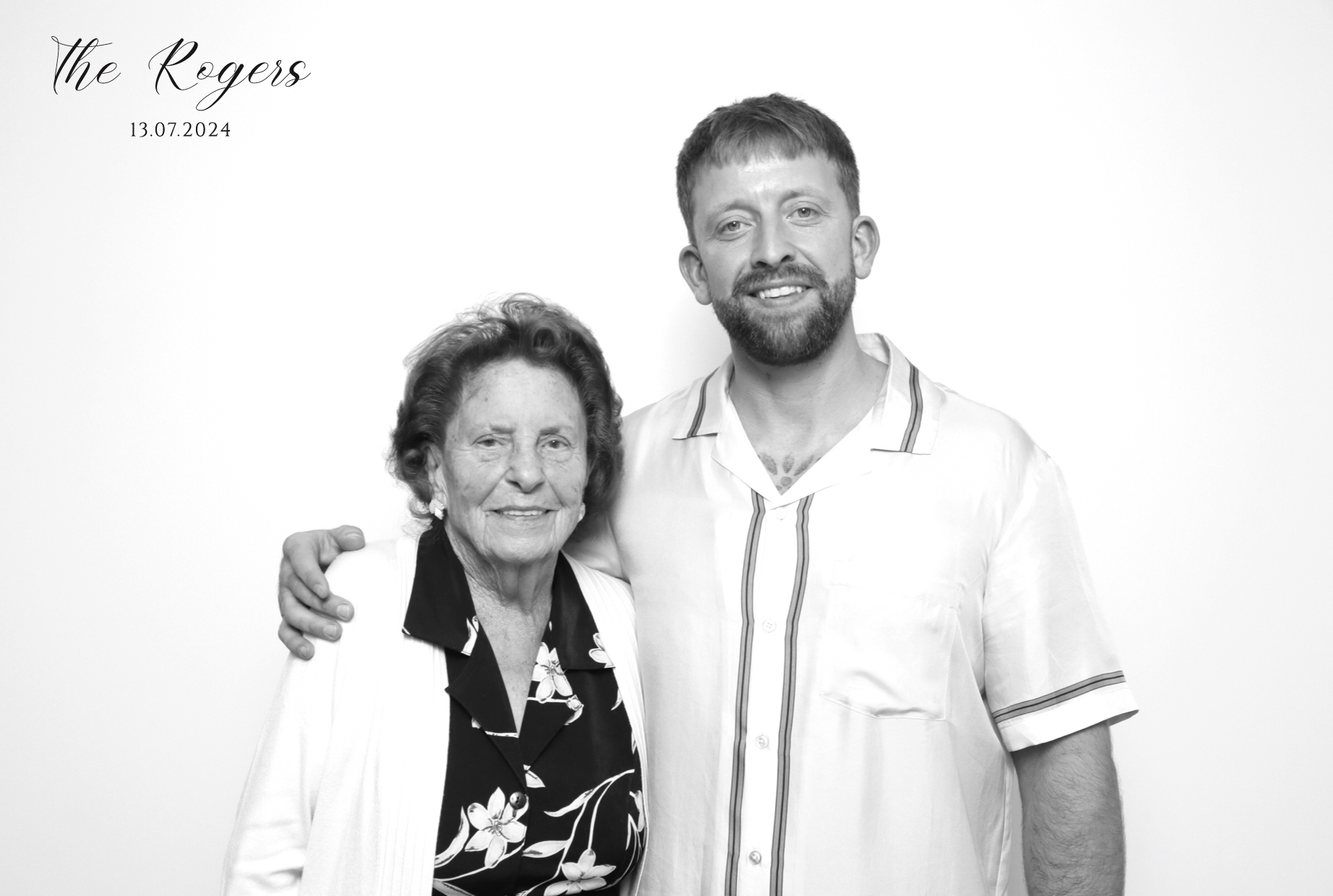 Naomi & Adam | View more photos from the event at images.mobile-photo-booth.com/u/MobilePhotoBoothUK/Naomi-Adam
