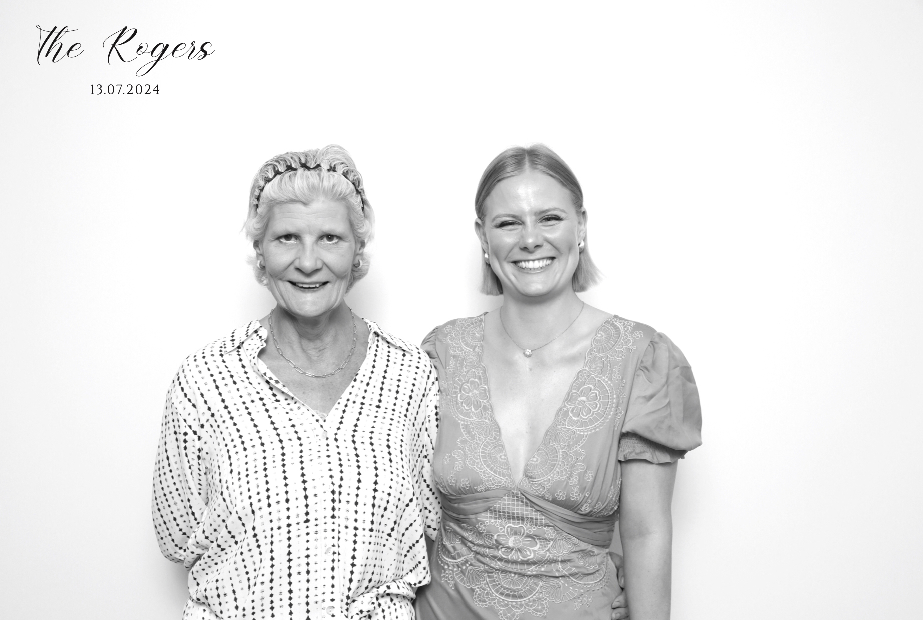 Naomi & Adam | View more photos from the event at images.mobile-photo-booth.com/u/MobilePhotoBoothUK/Naomi-Adam