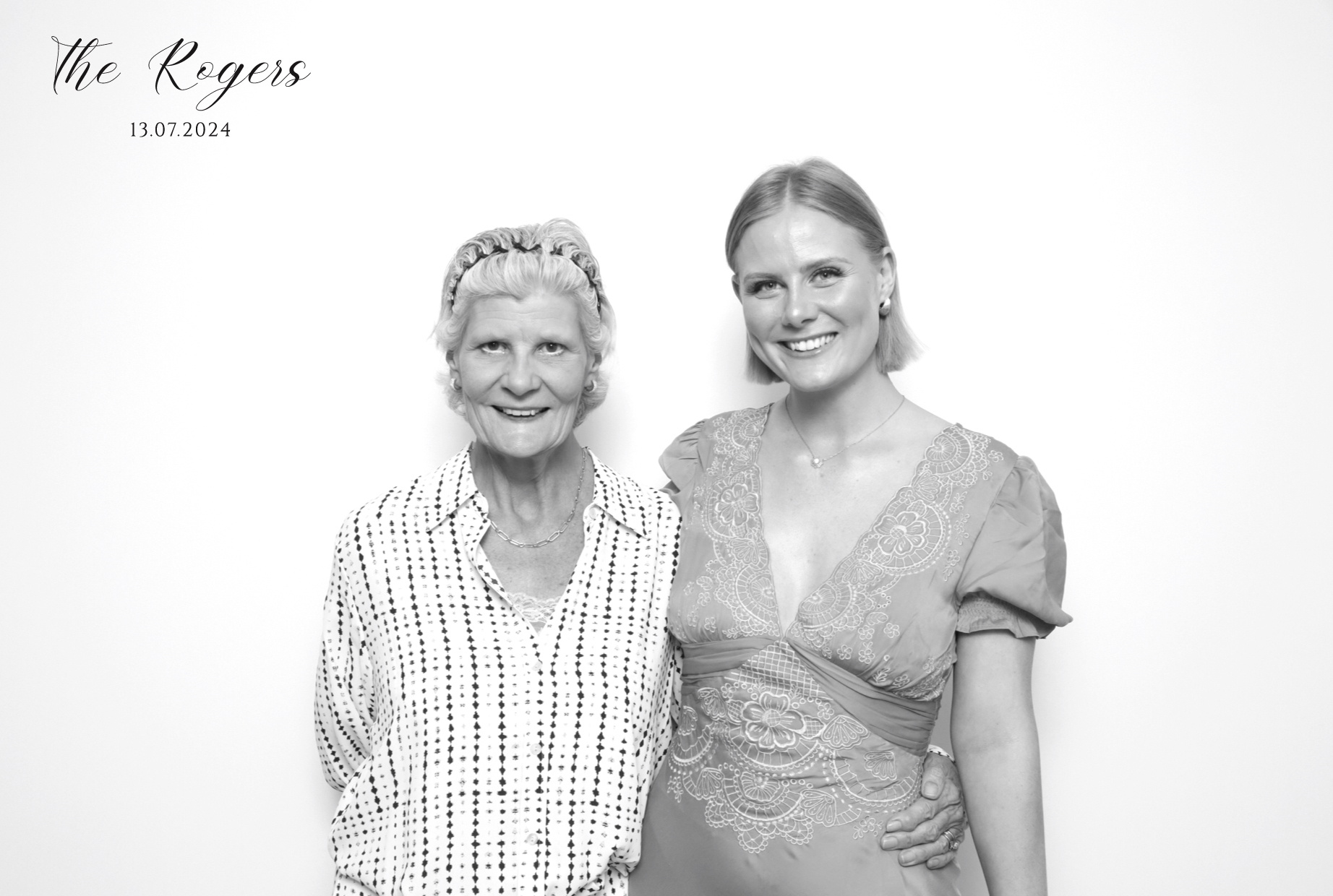 Naomi & Adam | View more photos from the event at images.mobile-photo-booth.com/u/MobilePhotoBoothUK/Naomi-Adam