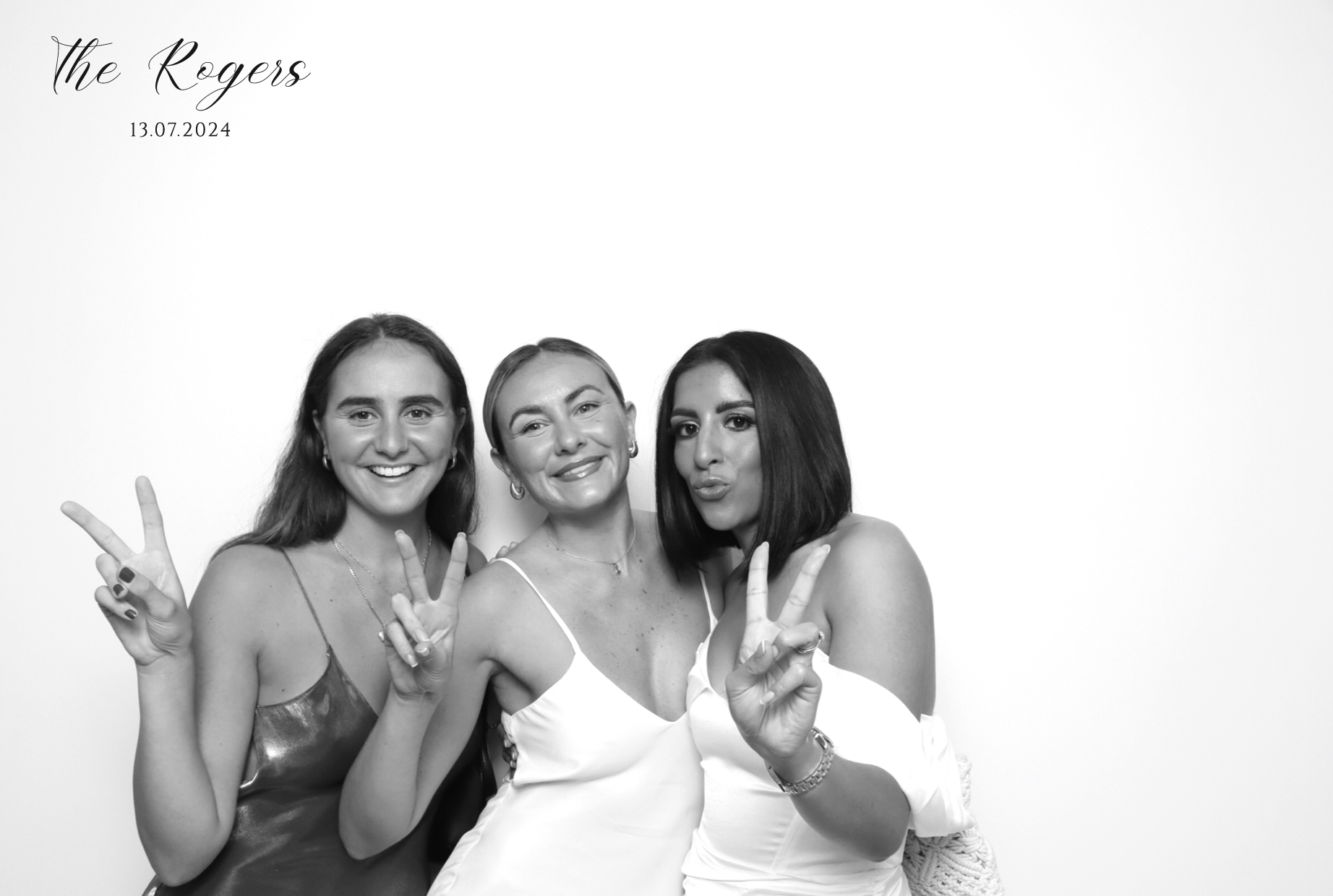 Naomi & Adam | View more photos from the event at images.mobile-photo-booth.com/u/MobilePhotoBoothUK/Naomi-Adam