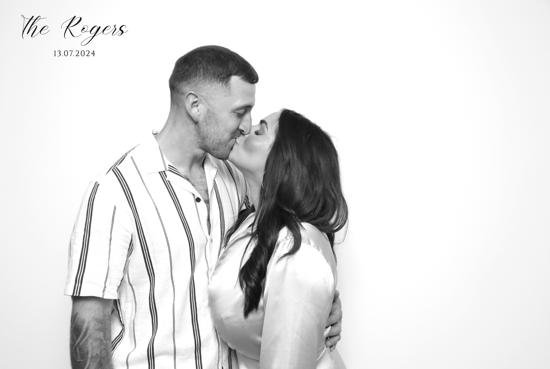 Naomi & Adam | View more photos from the event at images.mobile-photo-booth.com/u/MobilePhotoBoothUK/Naomi-Adam