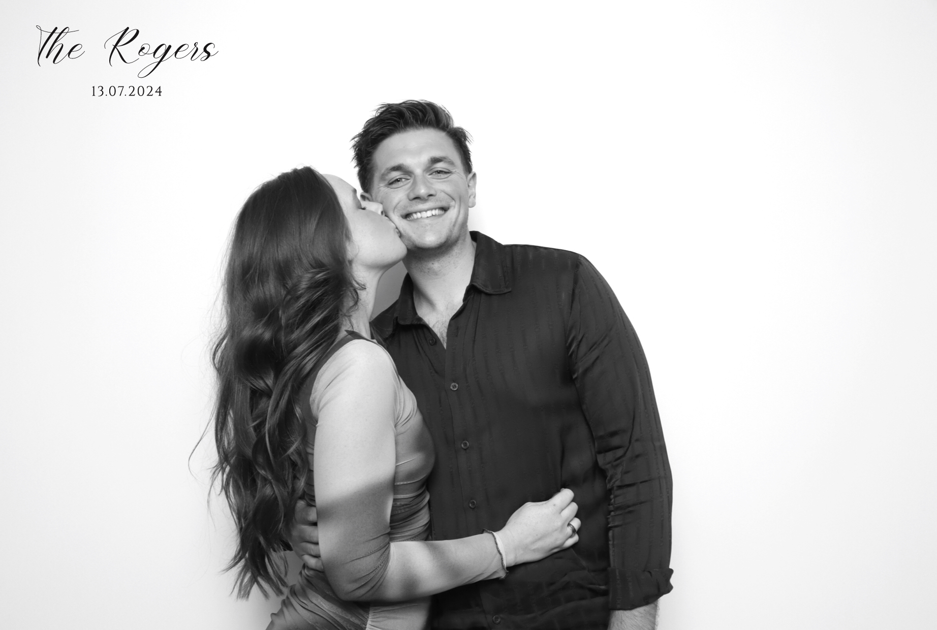Naomi & Adam | View more photos from the event at images.mobile-photo-booth.com/u/MobilePhotoBoothUK/Naomi-Adam