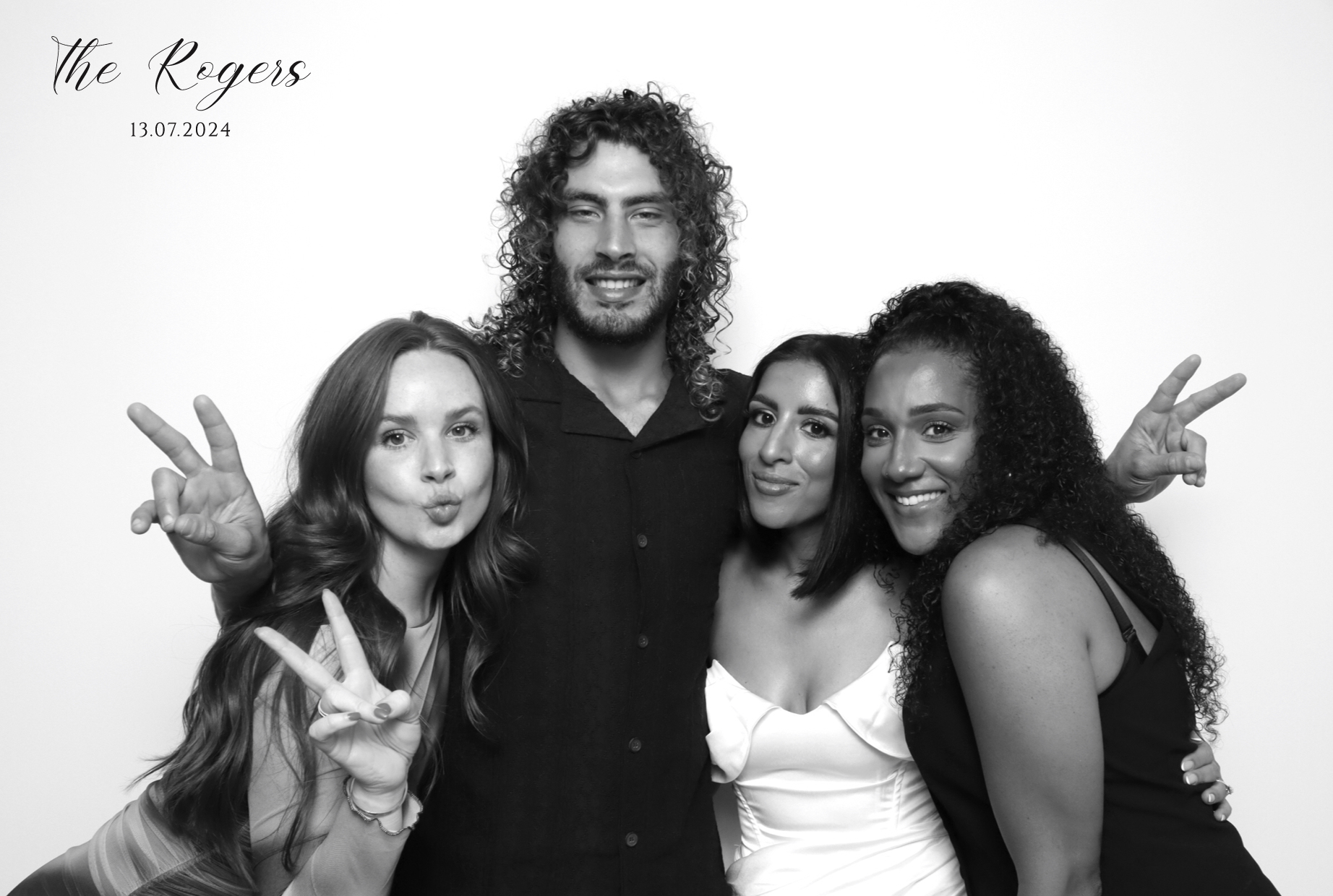 Naomi & Adam | View more photos from the event at images.mobile-photo-booth.com/u/MobilePhotoBoothUK/Naomi-Adam