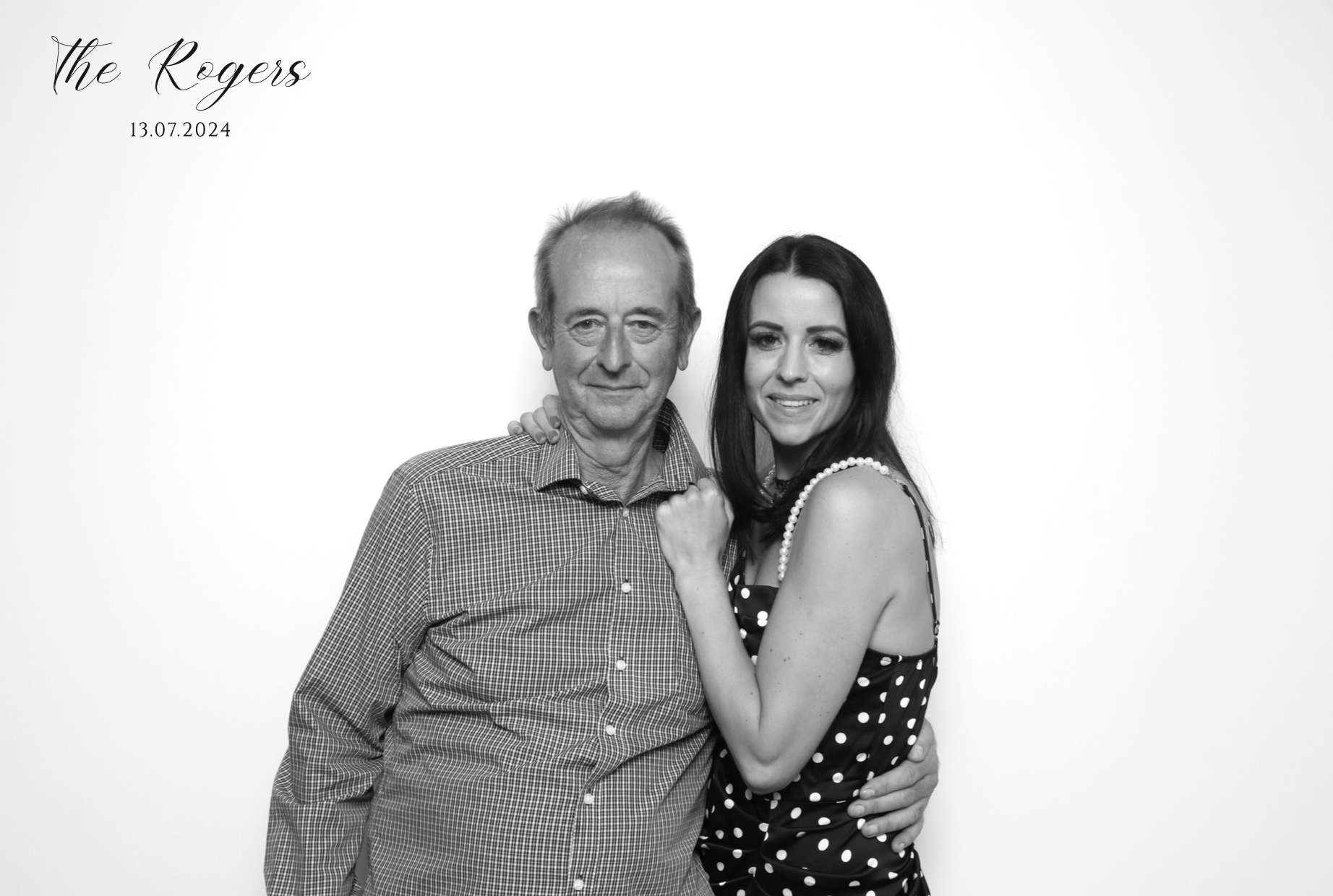 Naomi & Adam | View more photos from the event at images.mobile-photo-booth.com/u/MobilePhotoBoothUK/Naomi-Adam